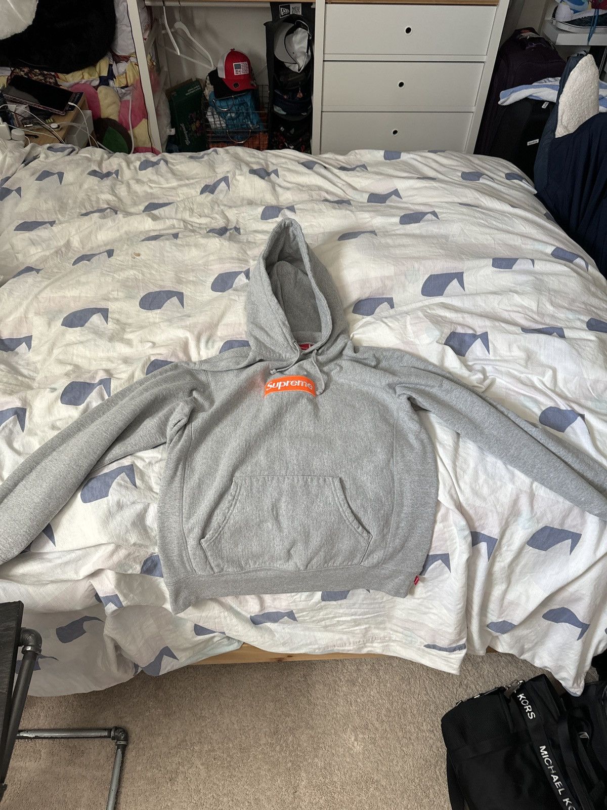 Supreme FW17 Supreme Box Logo Sweater Size US L / EU 52-54 / 3 - 1 Thumbnail