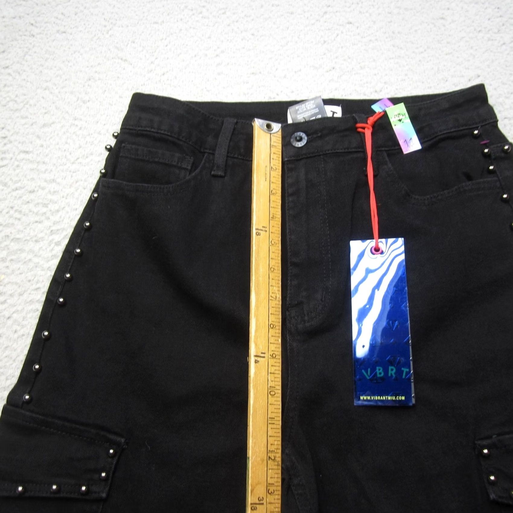 Vintage VINTAGE VBRT Vibrant Miu Cargo Jeans Womens 11 Black Studded Wide Leg High Rise Denim Size 32" / US 10 / IT 46 - 5 Thumbnail