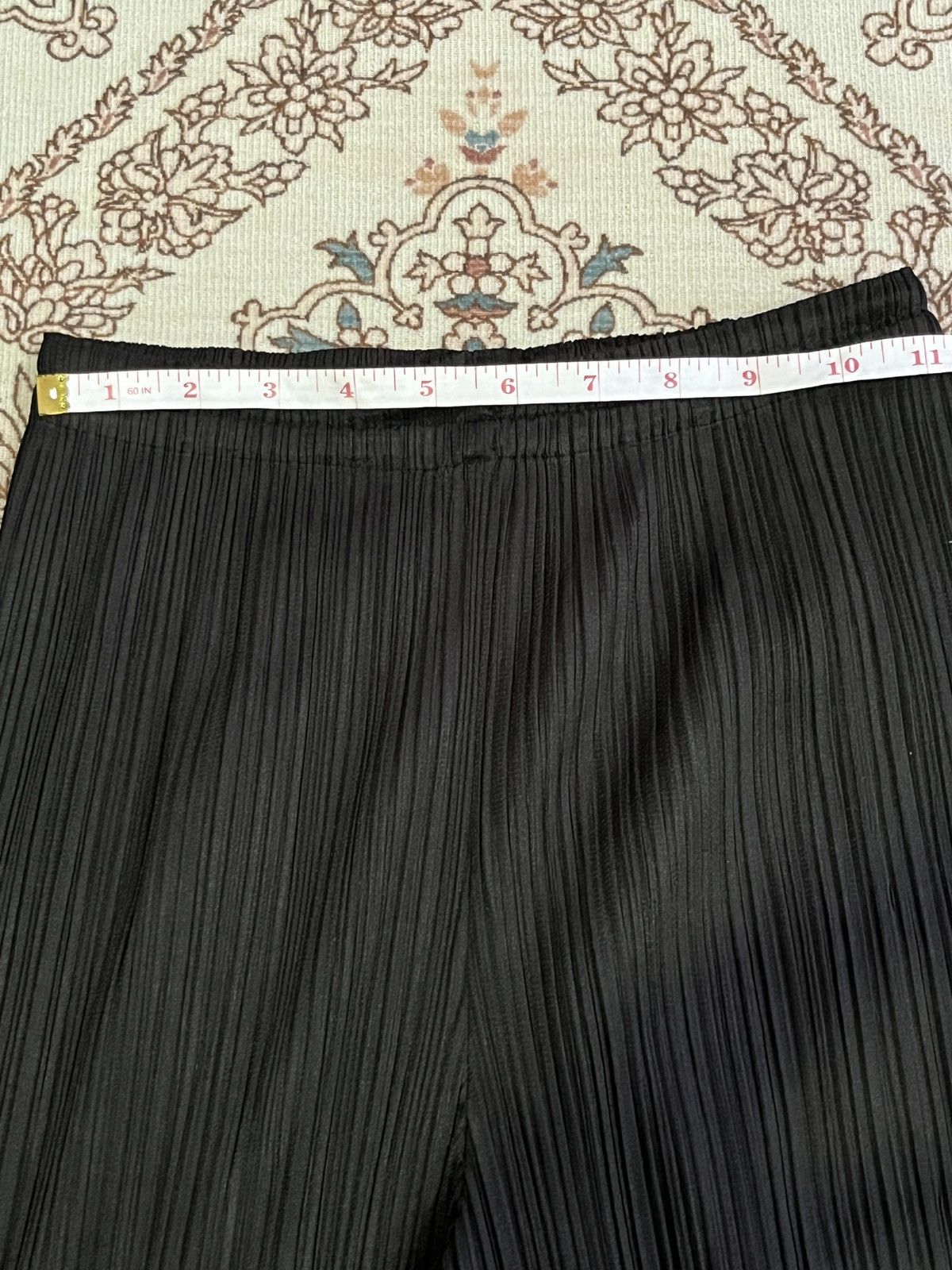 Issey Miyake Vintage Pleats Please Issey Miyake Pleated Straight Trousers Size 30" / US 8 / IT 44 - 9 Thumbnail