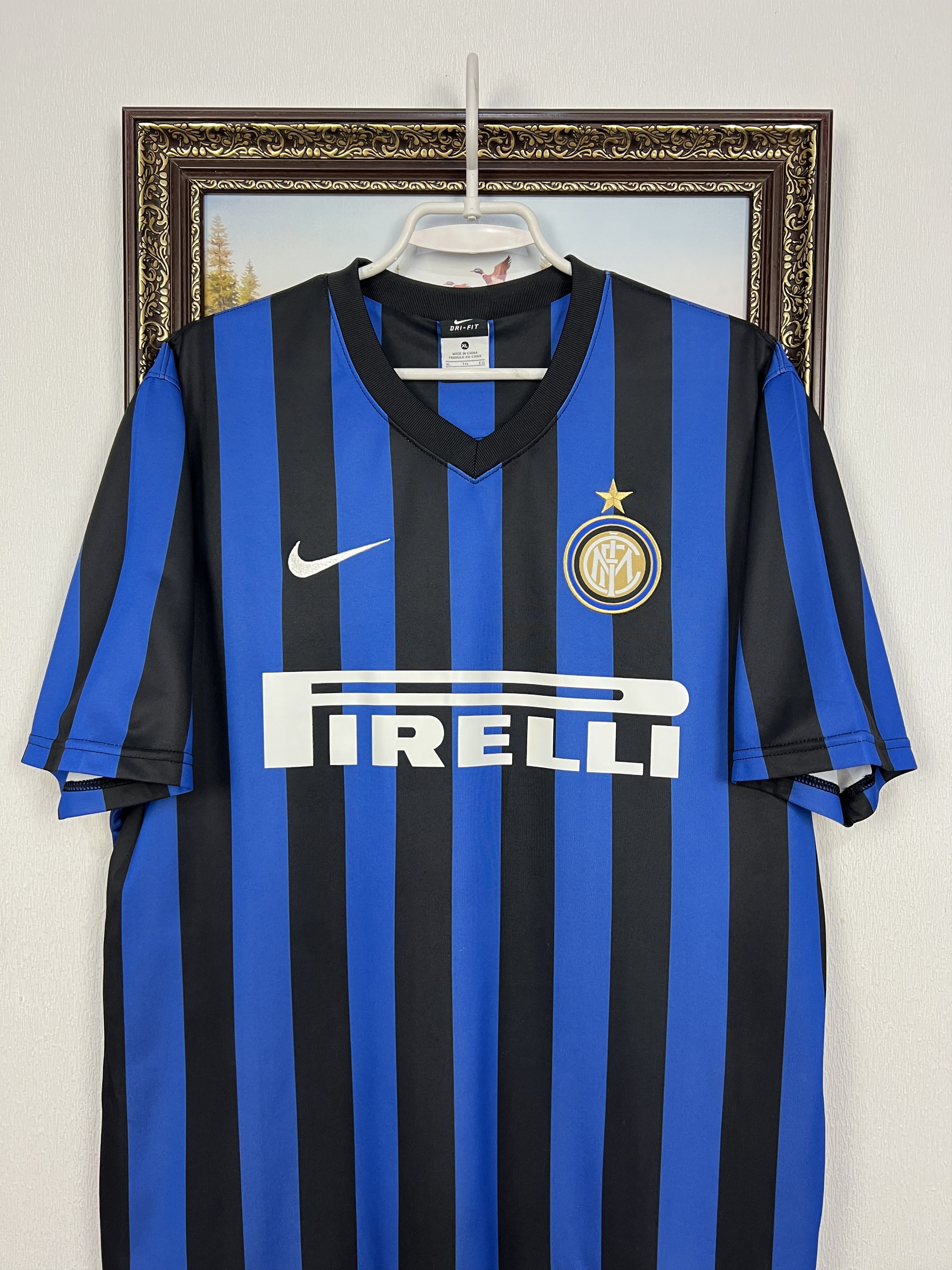 Nike Inter Milan Home football shirt 2010 Soccer Nike Jersey Size US XL / EU 56 / 4 - 2 Thumbnail