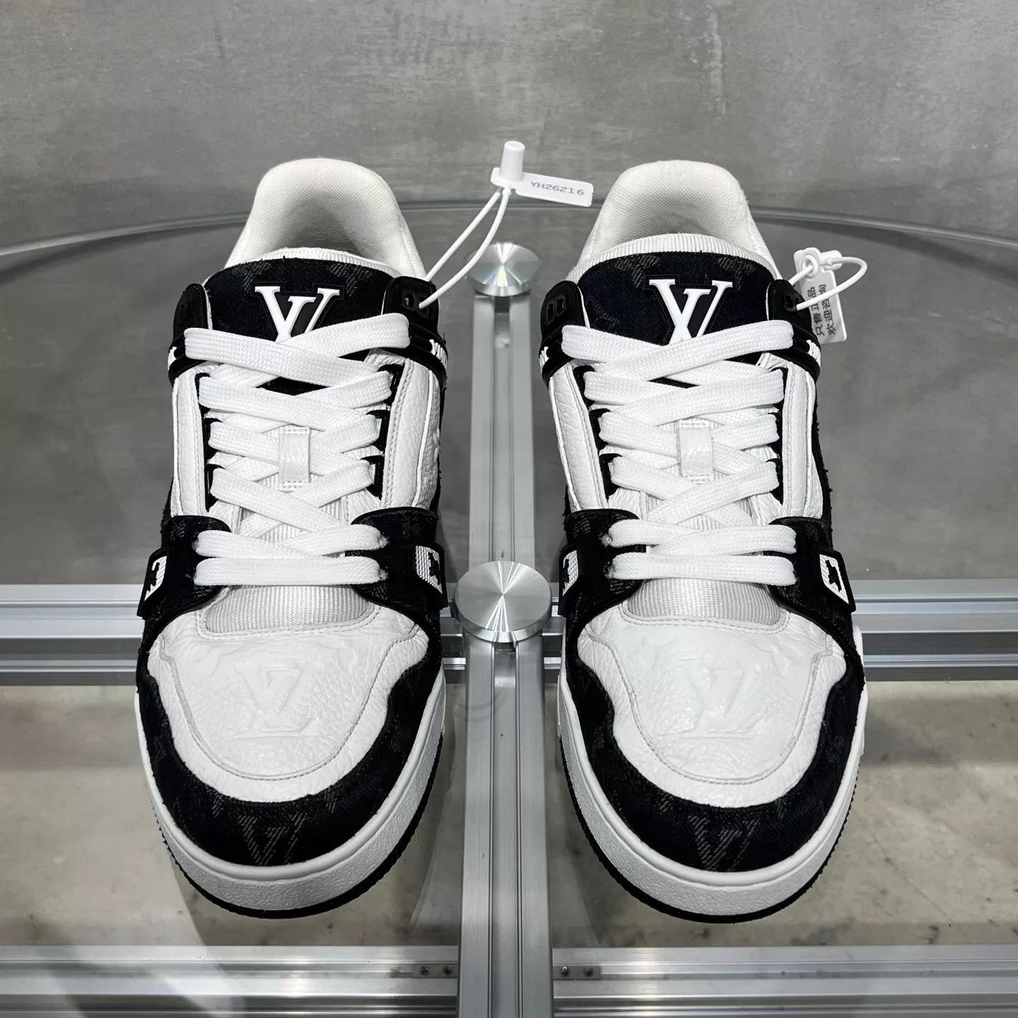 Louis Vuitton LV Trainer Black & White Denim UK7.5/41.5 Size US 8.5 / EU 41-42 - 1 Thumbnail