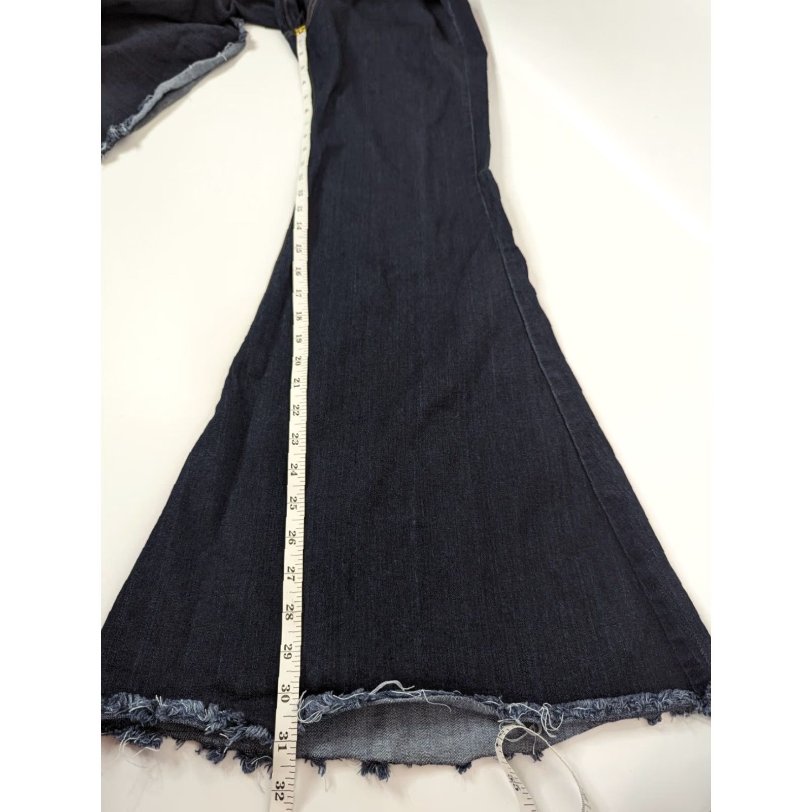 Vintage Judy Blue High Waist Super Flare Jeans 30 Blue Denim Cotton Blend Dark Wash Regular Womens Jeans Trend 90s Style- Flared USA 8396 Size 30" / US 8 / IT 44 - 7 Thumbnail