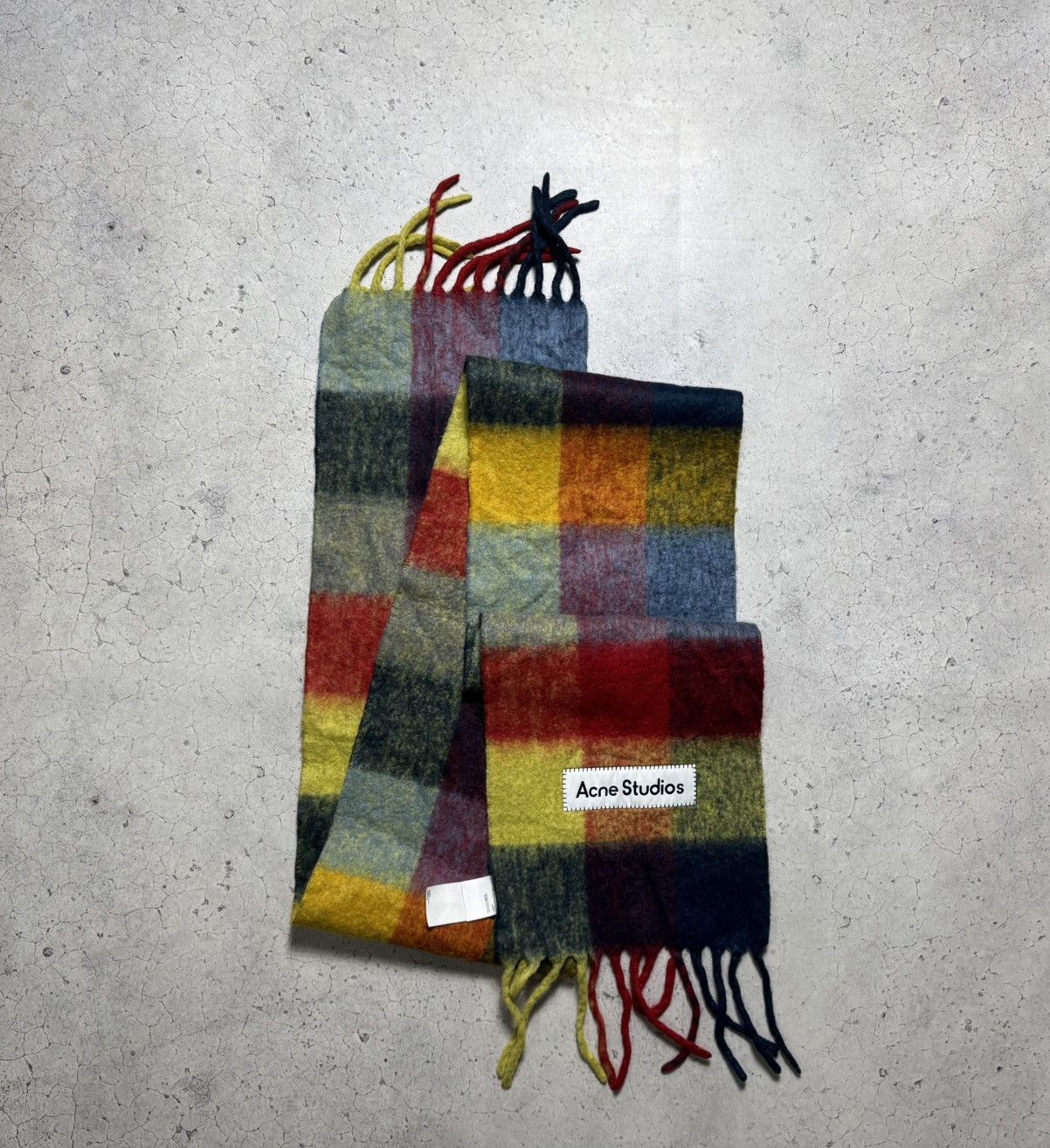 Acne Studios Acne Studios Checked Luxury Wool Scarf Size ONE SIZE - 1 Thumbnail