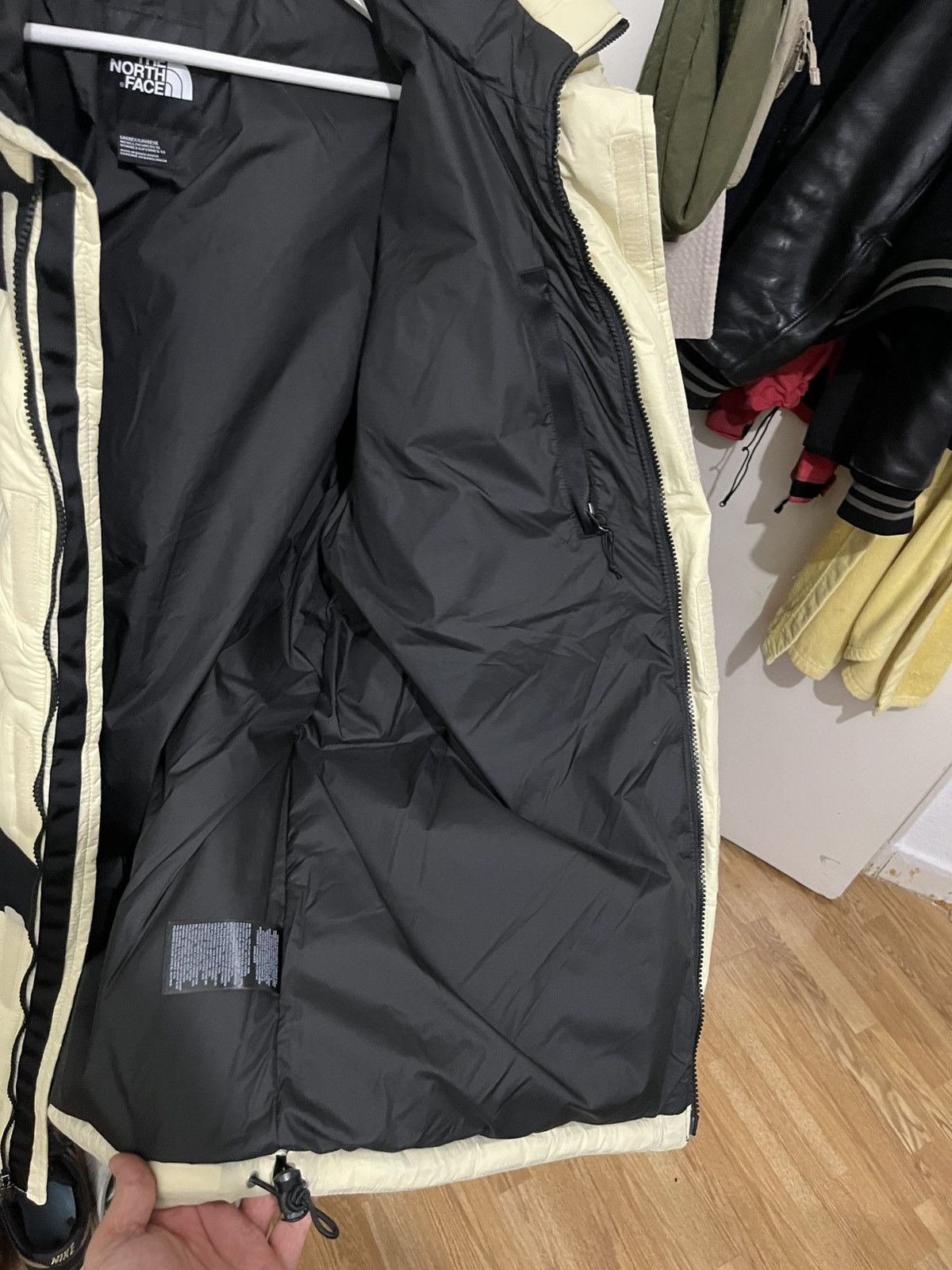 The North Face The North Face Long Puffer Jacket Size US L / EU 52-54 / 3 - 4 Thumbnail