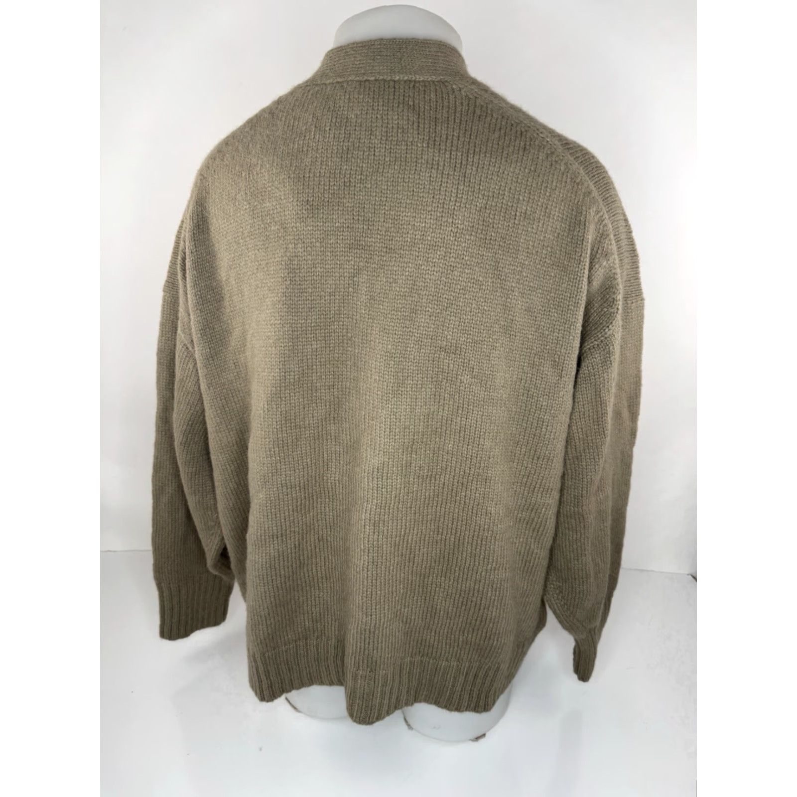 Buck Mason Buck Mason - Alpaca Cardigan Sweater Olive XL Women's XS? No, XL Size XL / US 12-14 / IT 48-50 - 3 Thumbnail