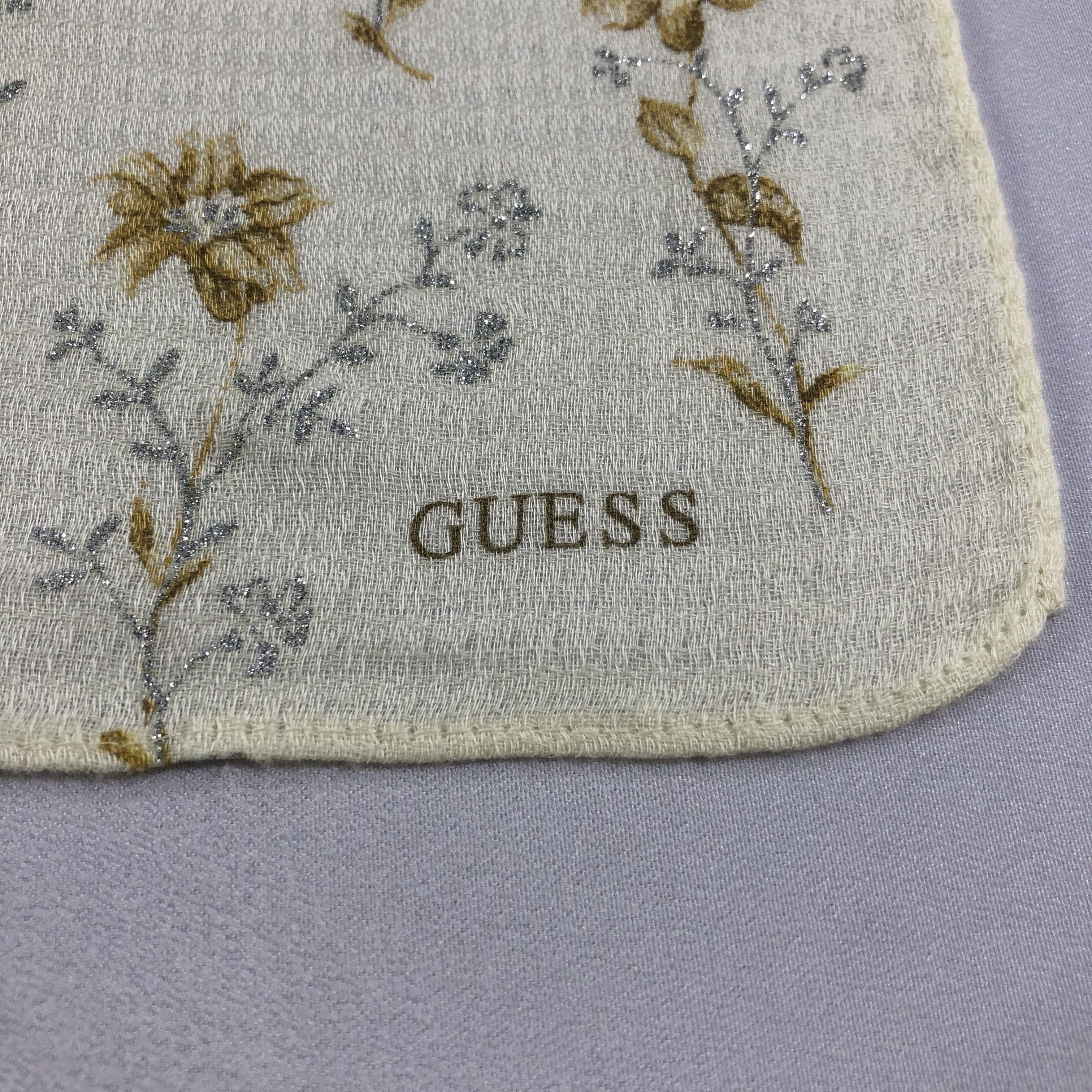 Guess × Vintage Guess Floral Handkerchief Neckerchief Bandana H2161 Size ONE SIZE - 4 Thumbnail
