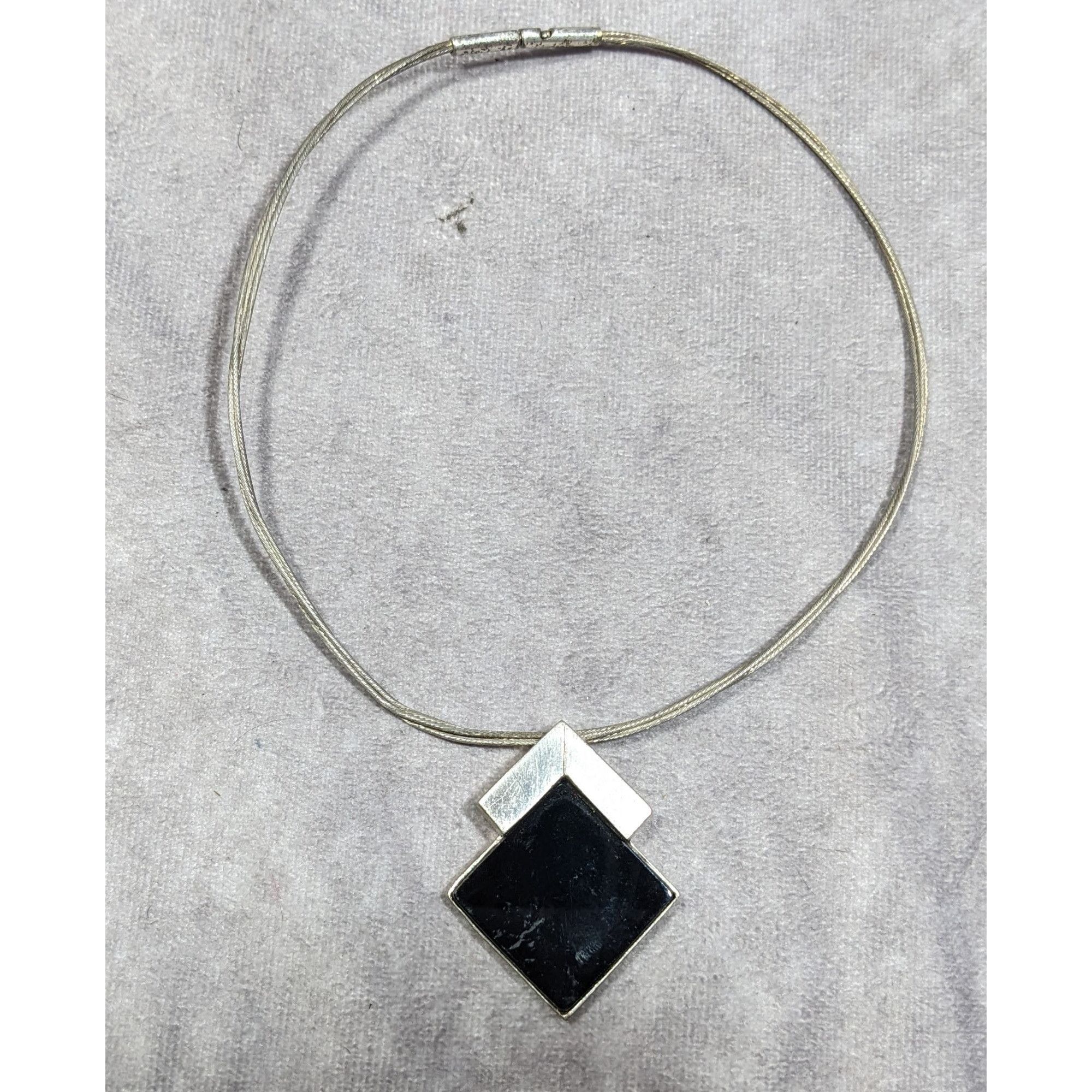Other Unique Art Deco Black And Silver Tone Pendant Necklace Signe Size ONE SIZE - 8 Thumbnail