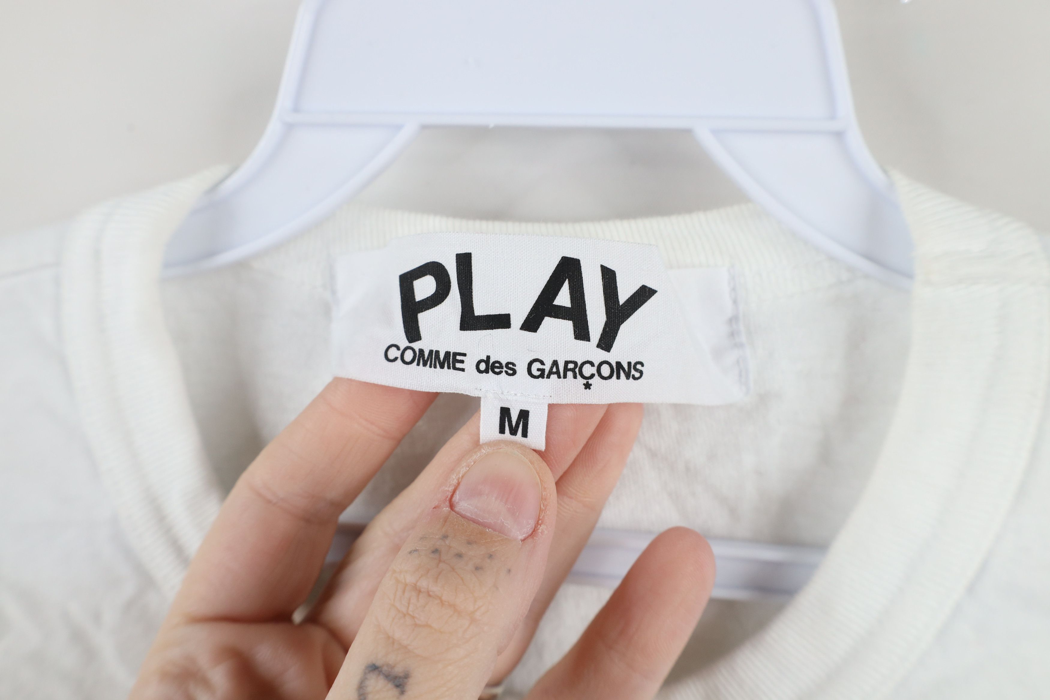 Comme des Garcons Commes des Garçons Play Dot Heart Short Sleeve T-Shirt White Size US M / EU 48-50 / 2 - 6 Thumbnail