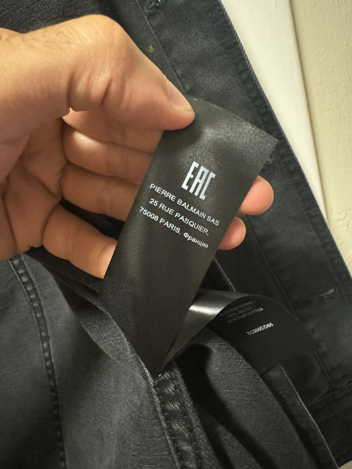Balmain Balmain Distressed Denim Jacket Size US M / EU 48-50 / 2 - 11 Thumbnail