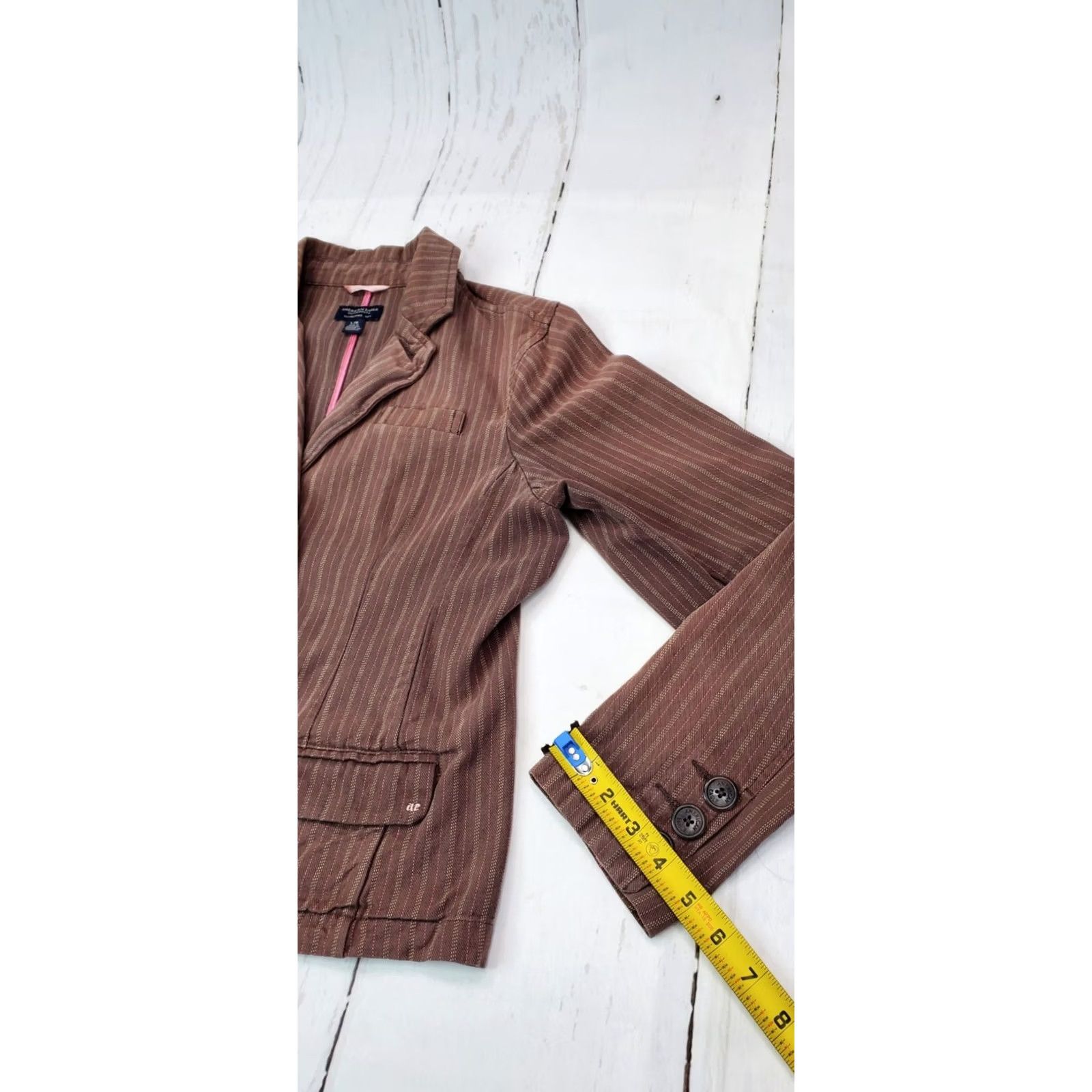 American Eagle Outfitters American Eagle Outfitters Blazer Jacket Women’s L Brown Vertical Stripes - 2-Button, Casual, Vintage? Size L / US 10 / IT 46 - 5 Thumbnail