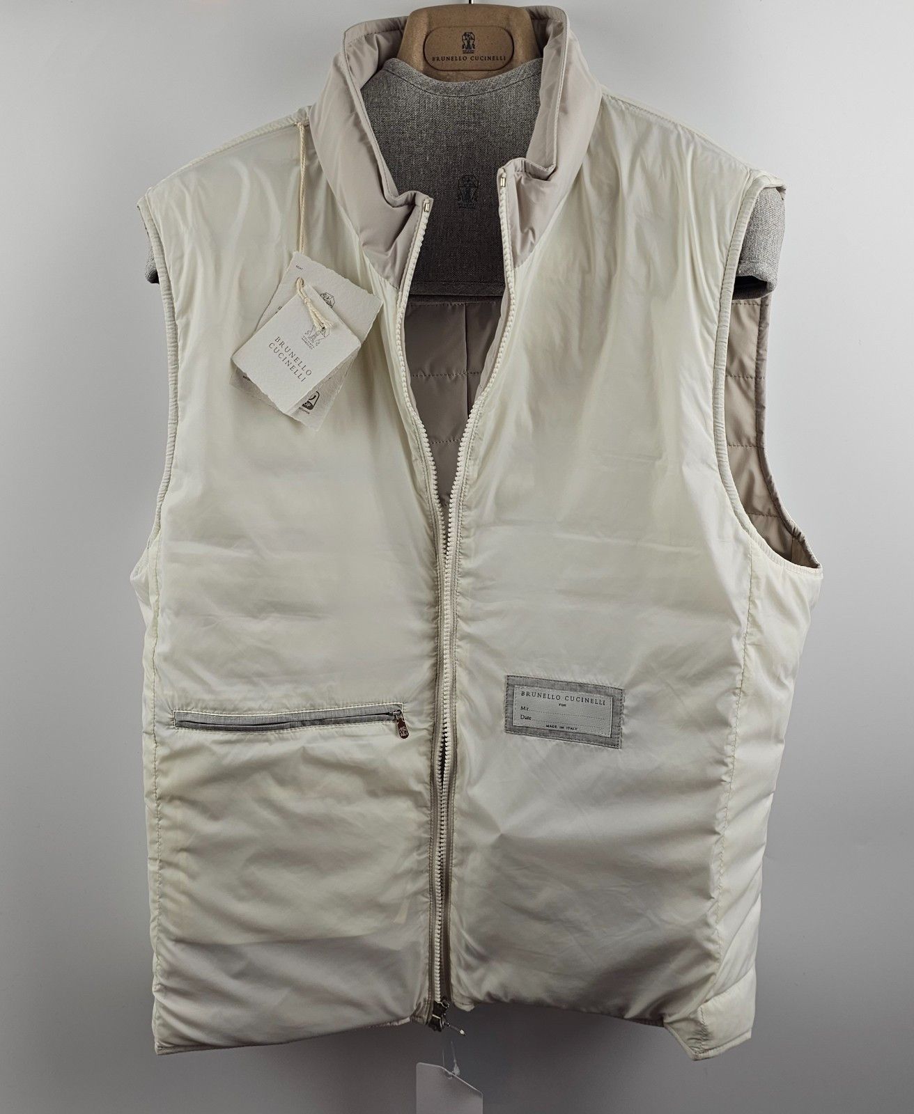 Brunello Cucinelli BRUNELLO CUCINELLI $2650 Ivory Down Vest New & Authentic Size US L / EU 52-54 / 3 - 7 Thumbnail