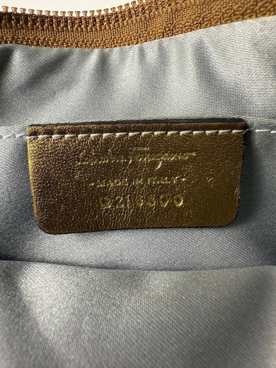 Salvatore Ferragamo Salvatore Ferragamo Gold Chain Shoulder Bag Size ONE SIZE - 19 Thumbnail