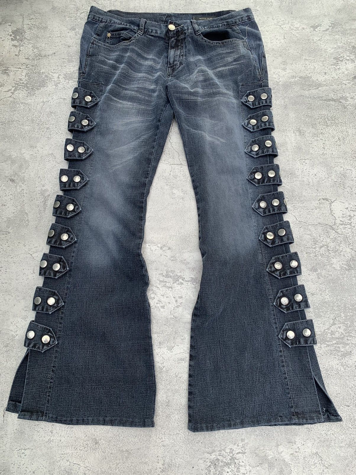 If Six Was Nine SEDUCTION flare jeans Size US 29 - 1 Thumbnail