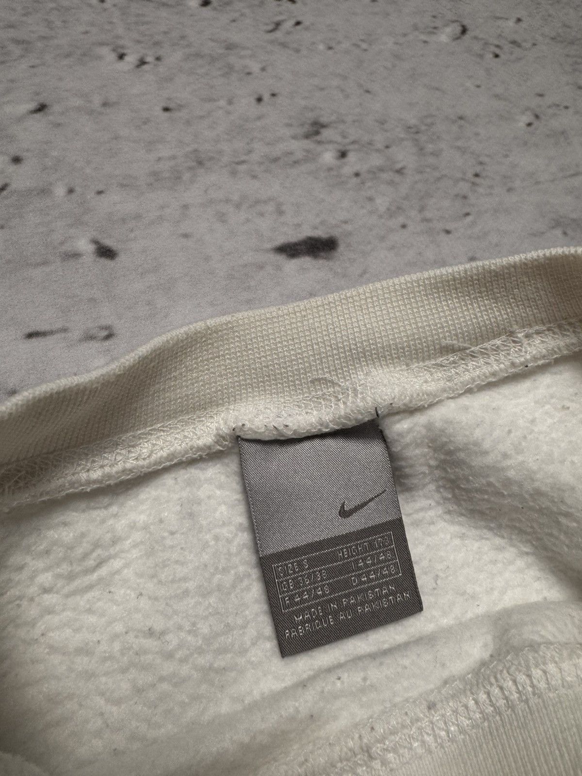 Nike × Vintage NIKE VINTAGE CENTER LOGO OVERSIZE BOXY SWEATSHIRT Size US S / EU 44-46 / 1 - 5 Thumbnail