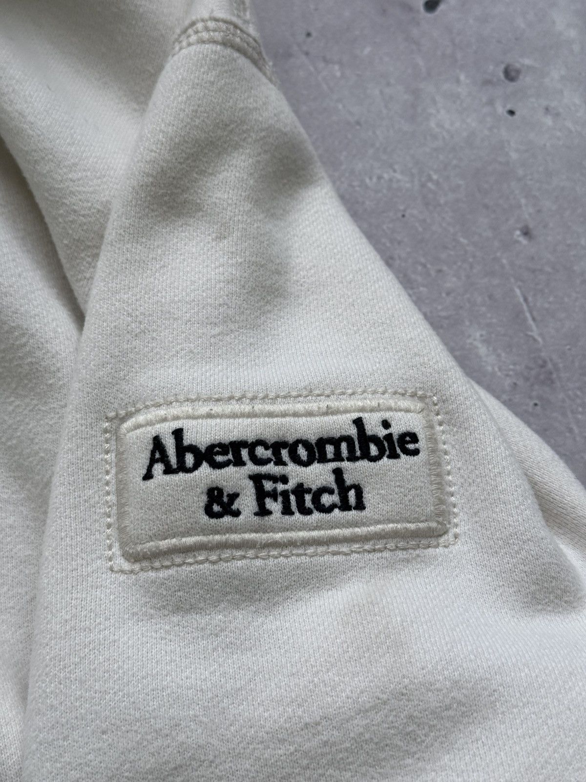 Abercrombie & Fitch Avant Garde Abercrombie & Fitch Fur Hood Zip Hoodie 00s Size US M / EU 48-50 / 2 - 5 Thumbnail