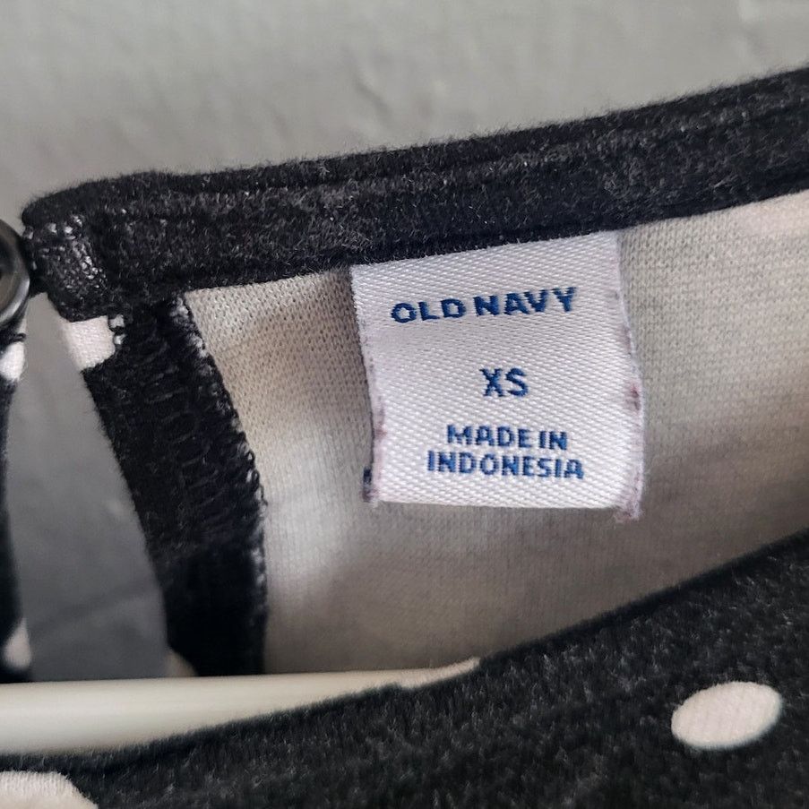 Old Navy Old Navy Black with White Polka Dot Long Sleeve Dress - XS |  Grailed