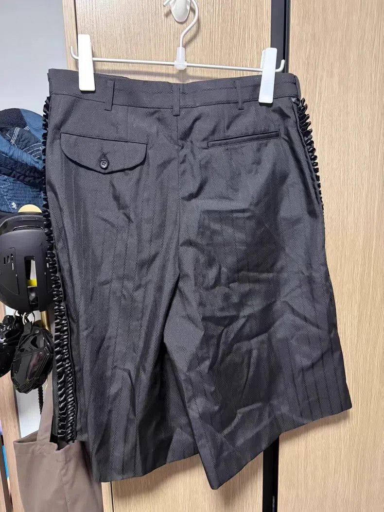 Comme des Garcons Homme Plus Black Ruffled Edge Shorts Size 36. Size US 36 / EU 52 - 5 Thumbnail