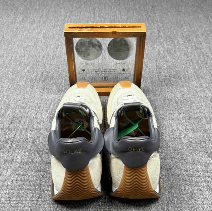 Loewe Loewe low-top sneakers Size US 11 / EU 44 - 4 Thumbnail