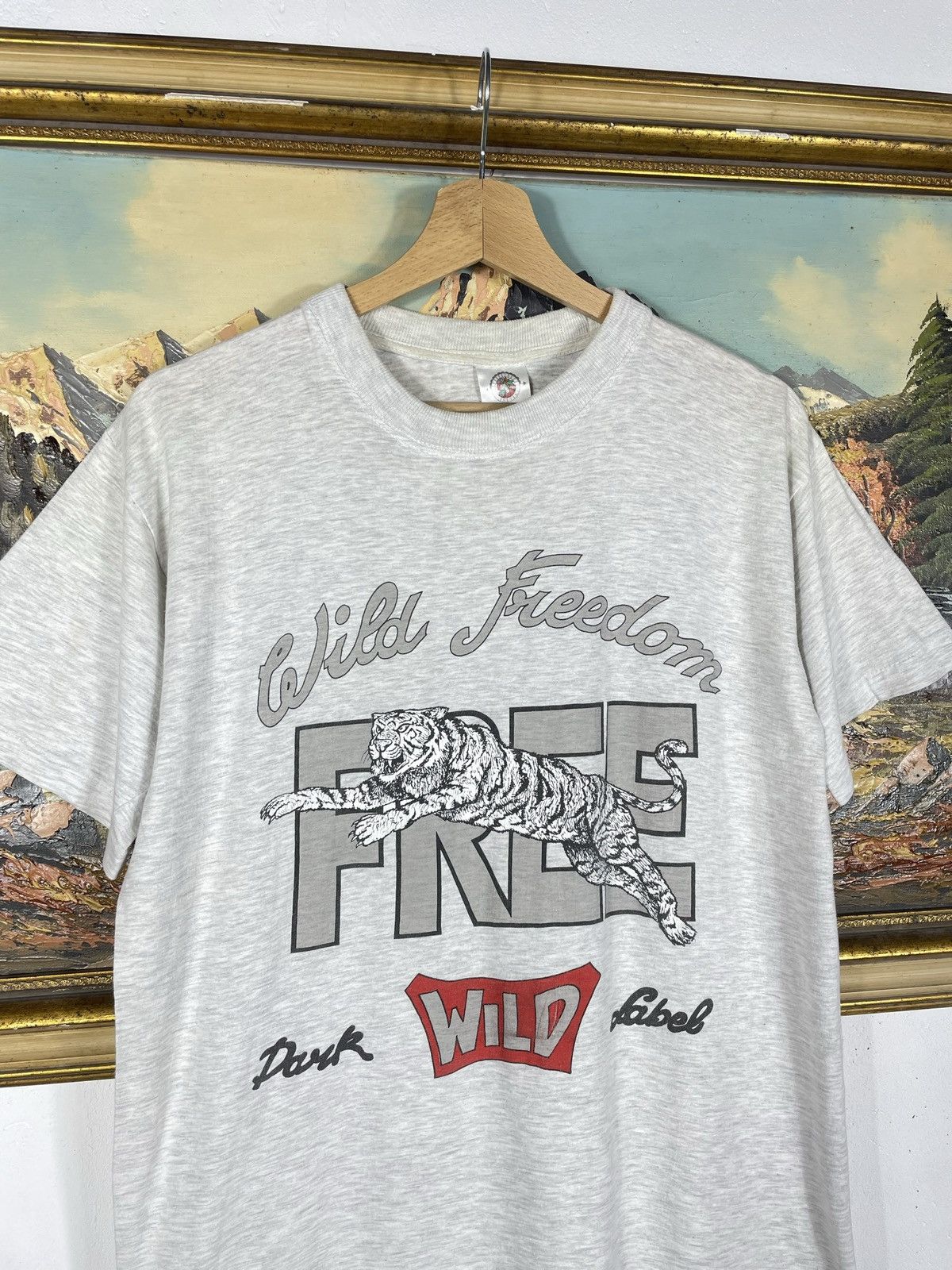 Vintage Grey Vintage Retro 90s T shirt Tee Wild Freedom Baggy Boxy Size US M / EU 48-50 / 2 - 5 Thumbnail
