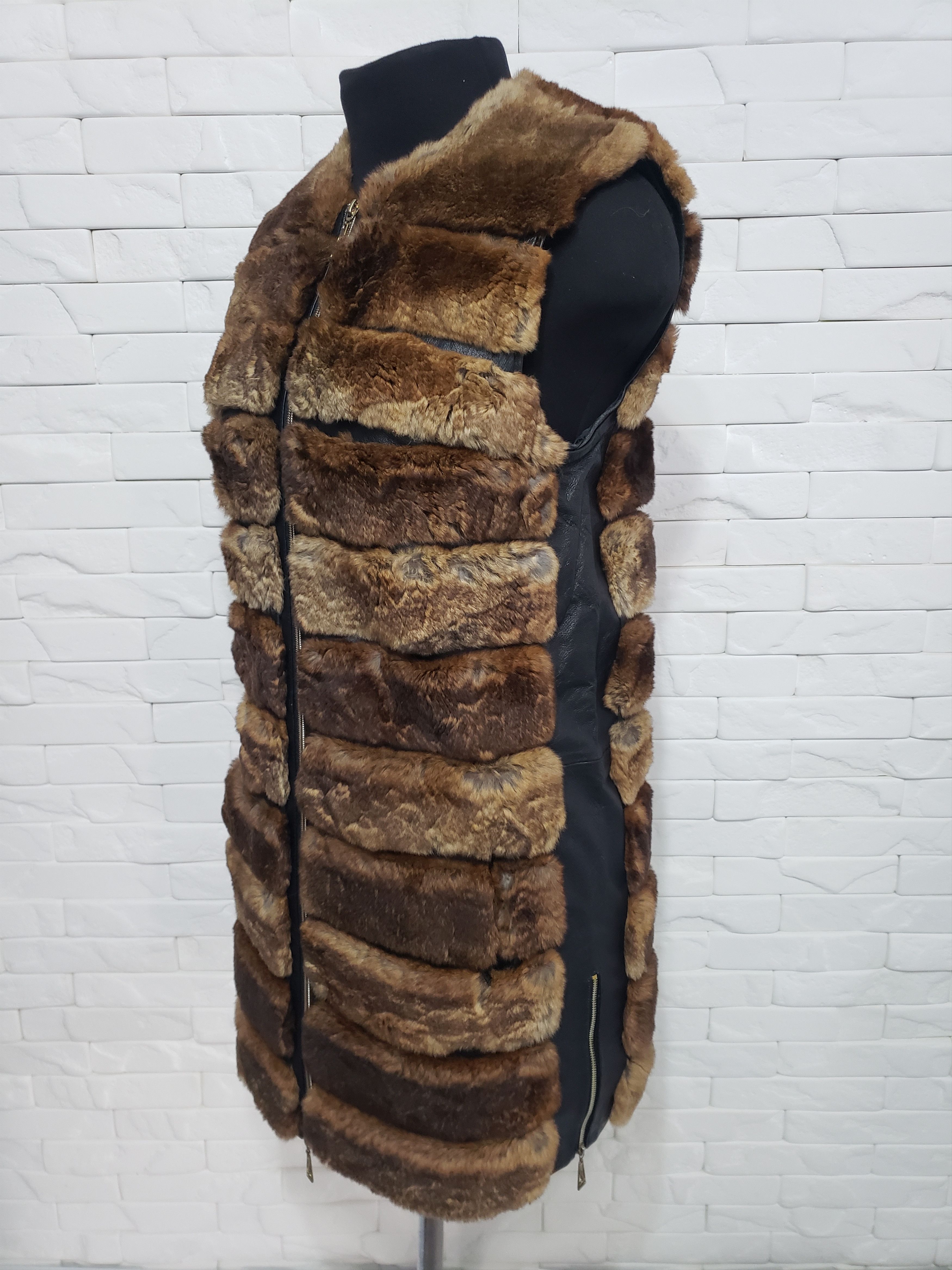Genuine Leather Stylish women's vest made of genuine rabbit fur. Size M / US 6-8 / IT 42-44 - 3 Thumbnail