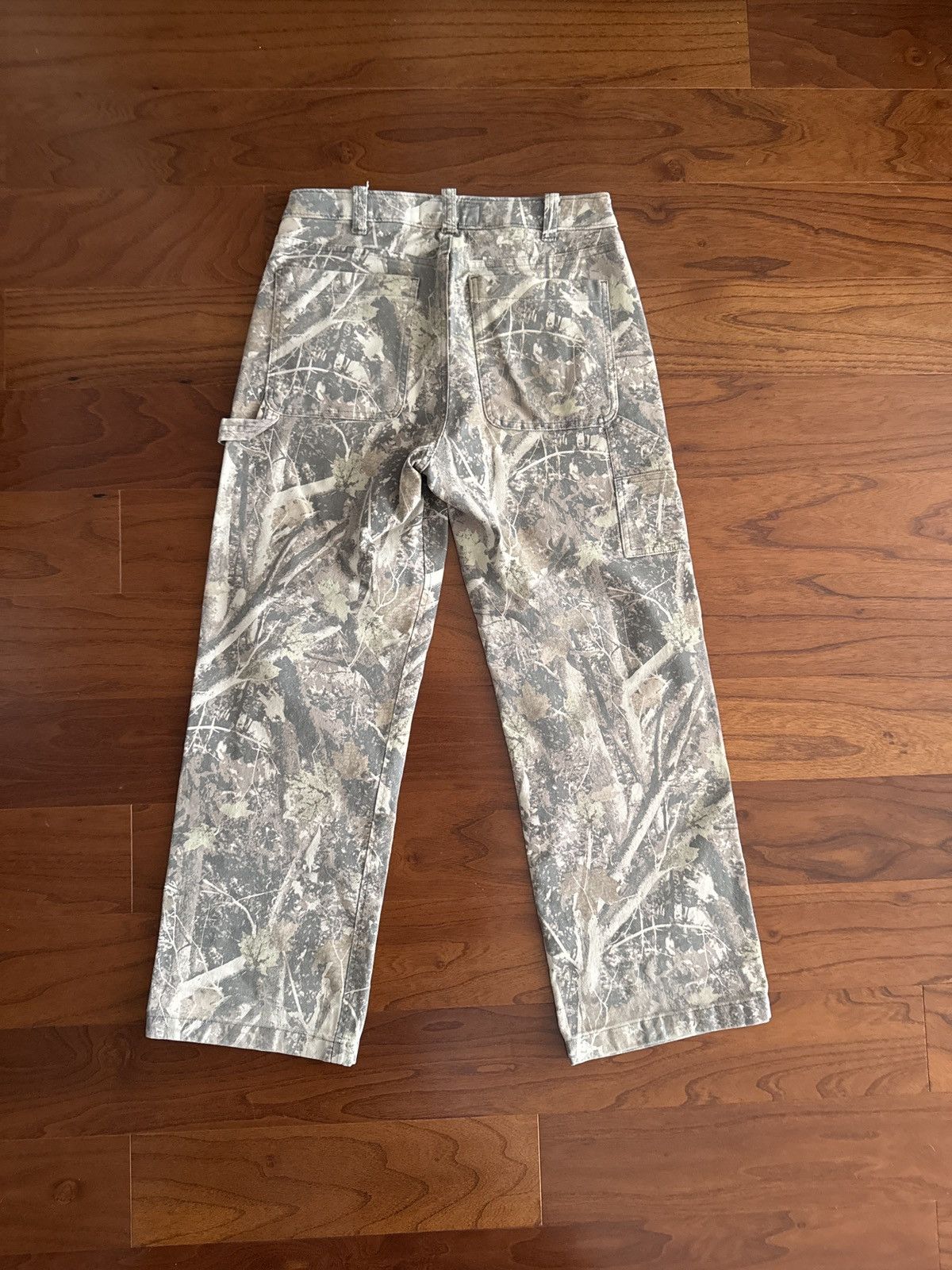 Abercrombie & Fitch Abercrombie & Fitch Camo Carpenter Pants Size US 28 / EU 44 - 2 Thumbnail