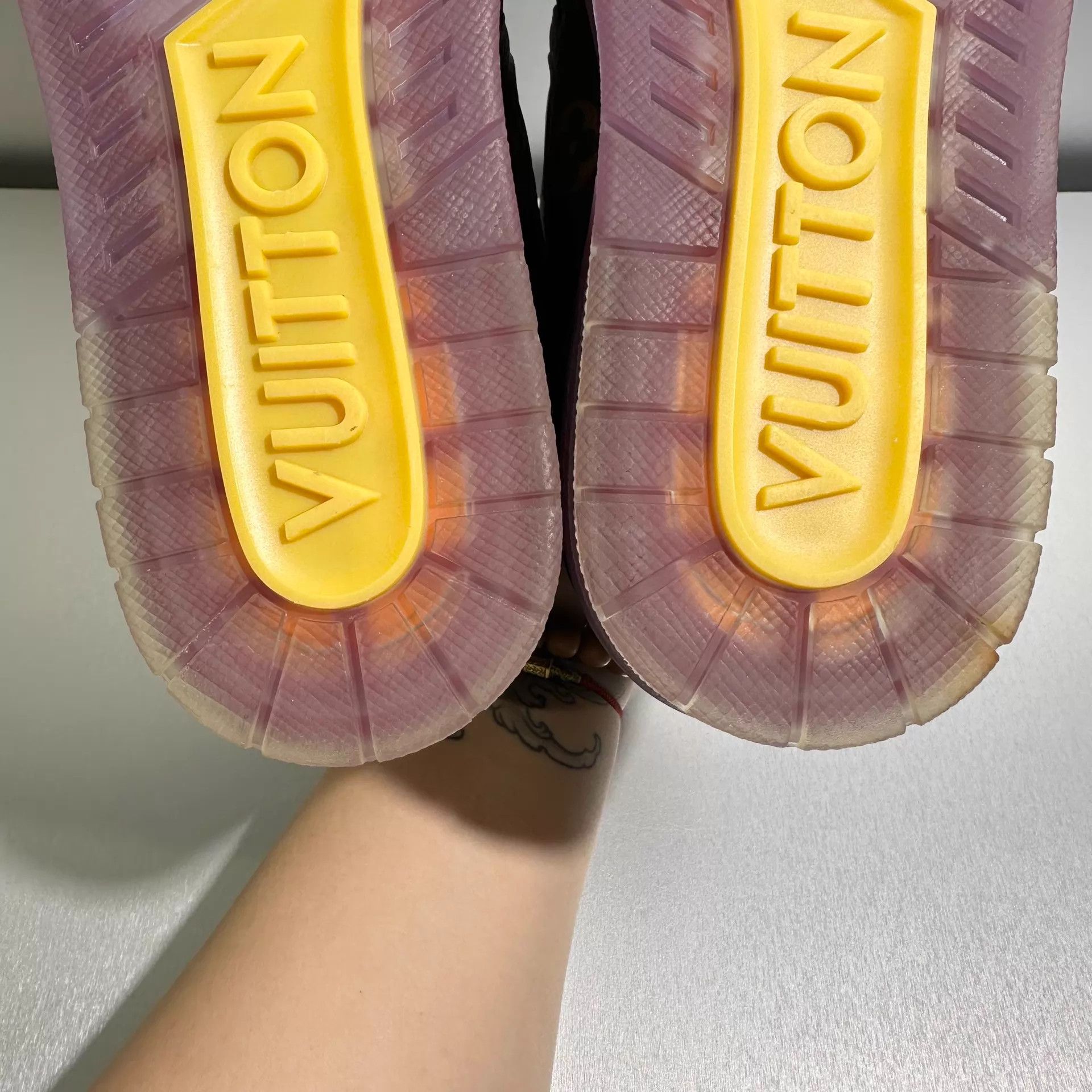 Louis Vuitton LV Trainer Purple Gold Lakers 40/US6 1x Worn Mint Size US 7 / EU 40 - 8 Thumbnail