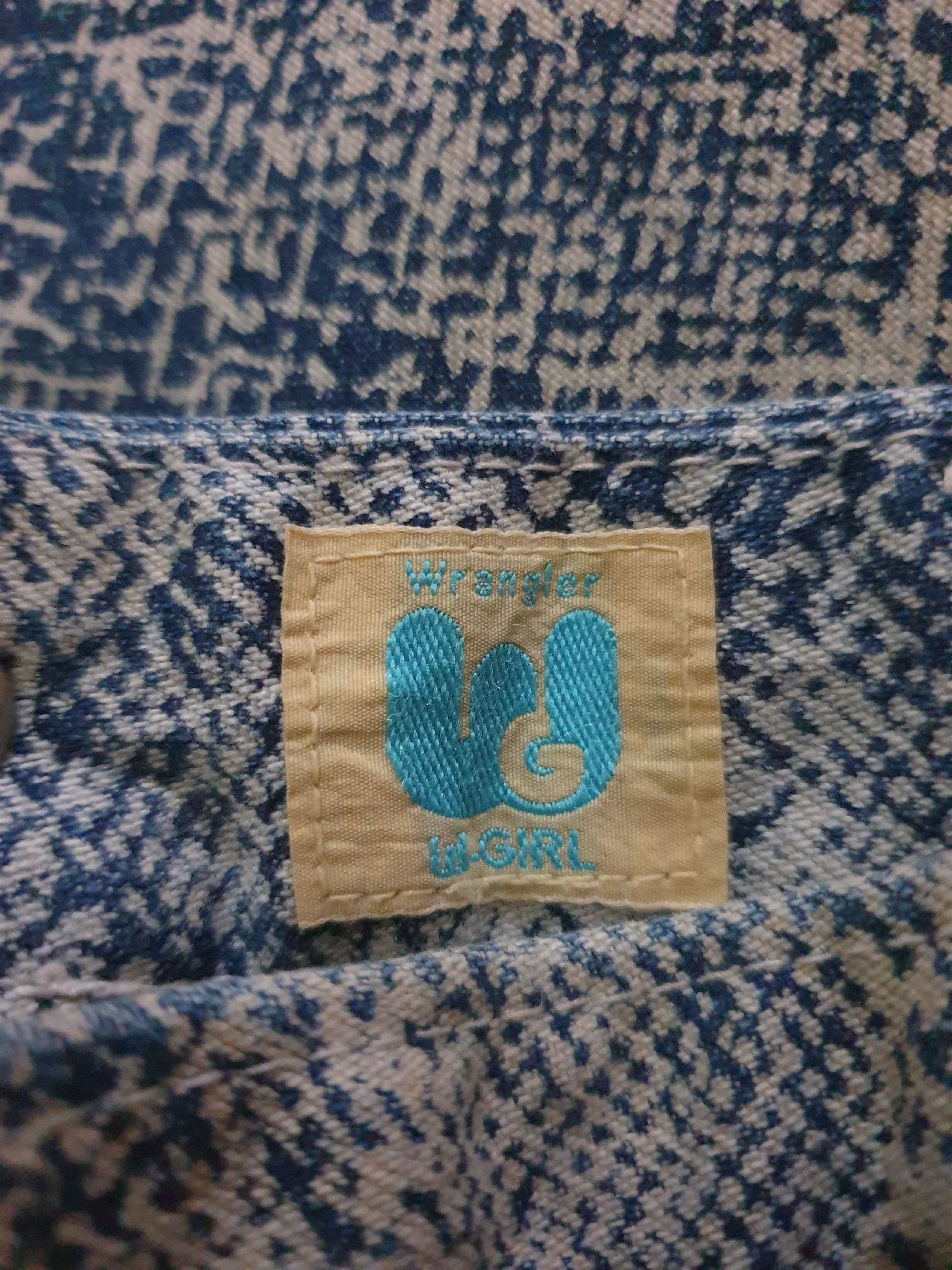 Japanese Brand 💥Wrangler W-girl snake full print japanese pant Size US 27 - 3 Thumbnail