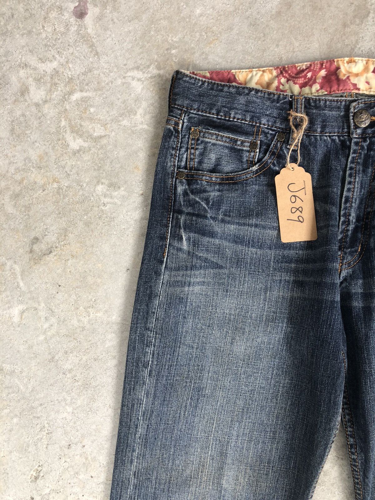 Japanese Brand Japanese Fish Embroidered Jeans Distressed Jeans Size US 32 / EU 48 - 4 Thumbnail