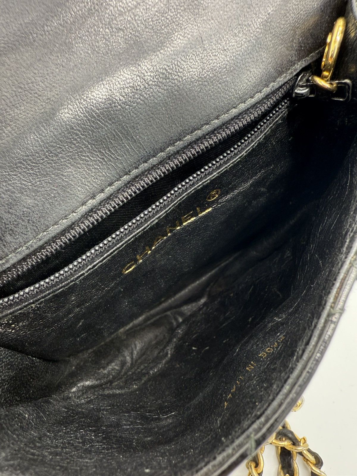 Chanel × Vintage Vintage Chanel Waist Bag Size ONE SIZE - 16 Thumbnail