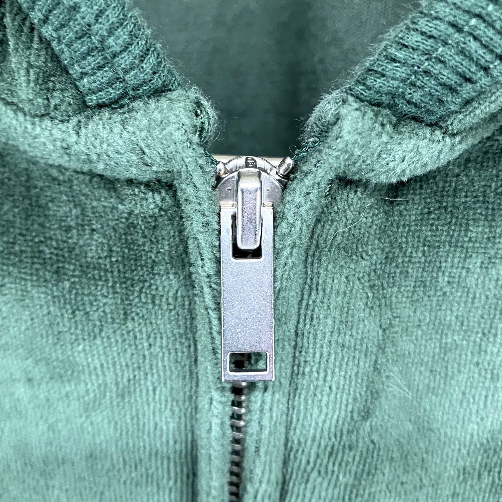Vintage Aerie Velour Hoodie Zip Up Women’s XS Dark Green Cotton Blend Polyester 90s Hip Hop Hippie Hipster Pockets Round Neck Full Zip Size XS / US 0-2 / IT 36-38 - 5 Thumbnail