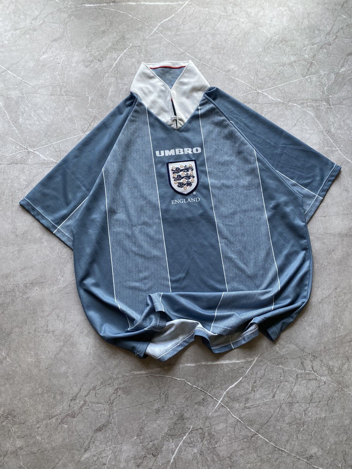 Umbro Vintage 96-97 Umbro England Stuart Pearce Away Soccer Jersey Size US XL / EU 56 / 4 - 1 Thumbnail