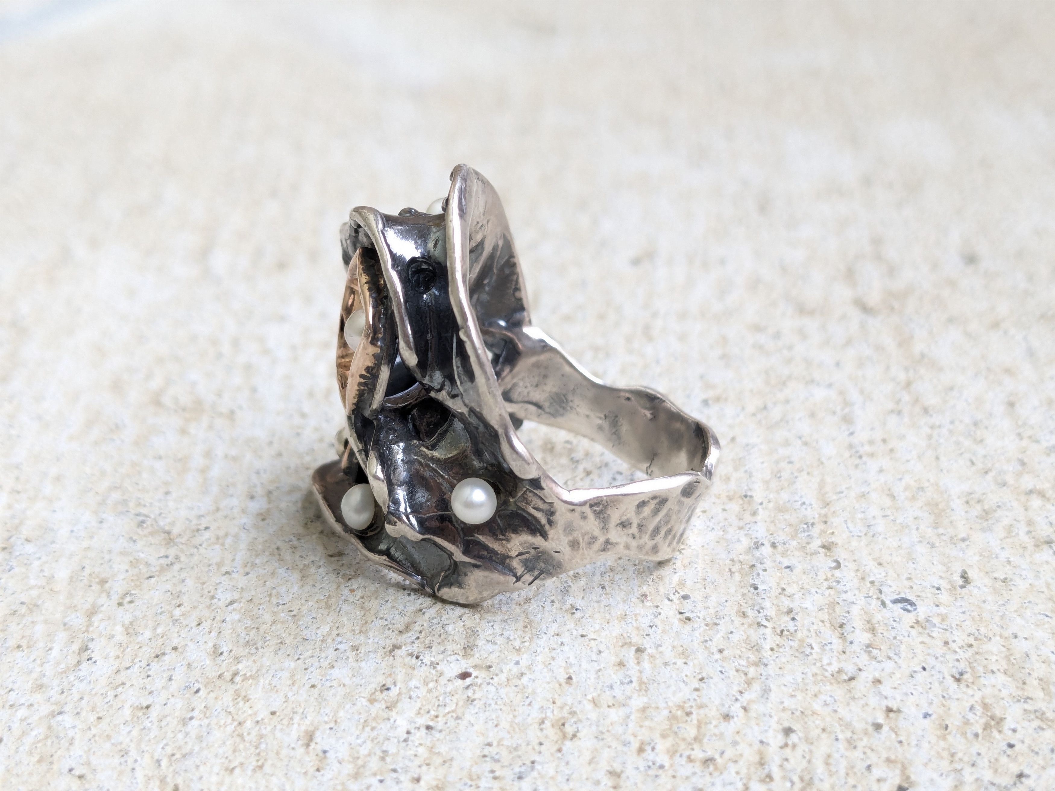 Jewelry Vintage Sterling Silver Ring Pearl 8 Modern Abstract Size ONE SIZE - 2 Thumbnail
