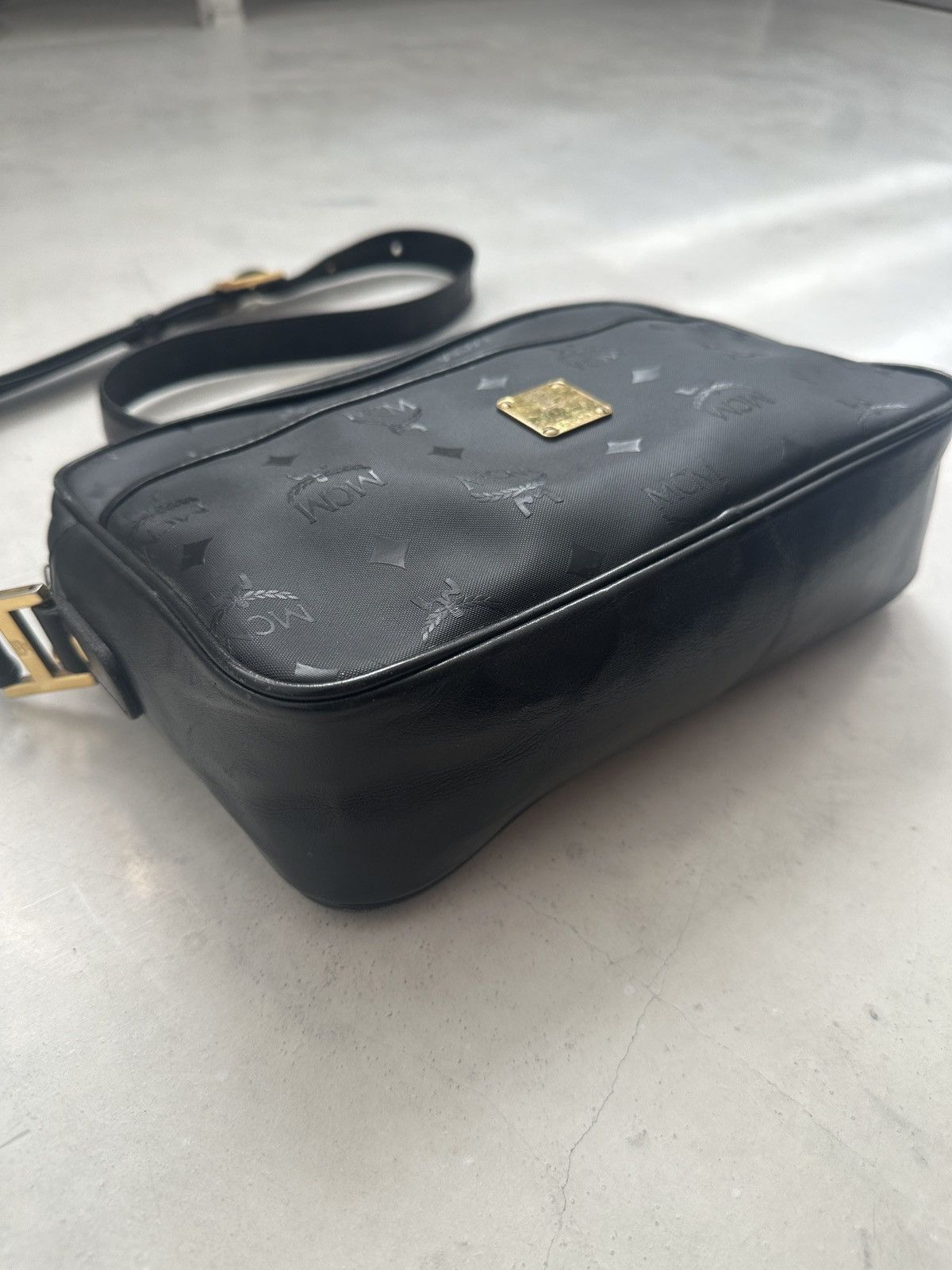MCM × Vintage MCM black leatherand vinyl crossbody bag Size ONE SIZE - 4 Thumbnail