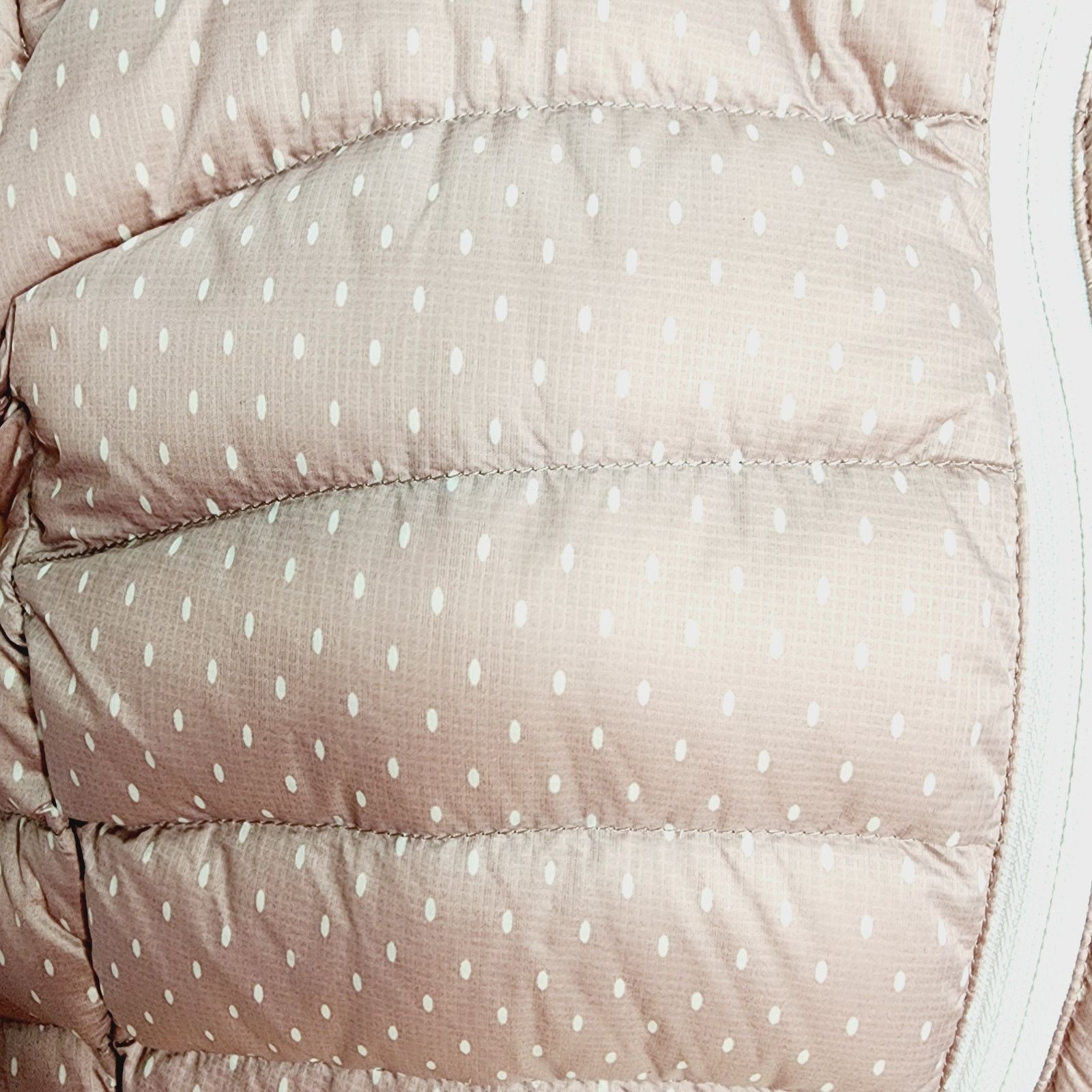 Prana Prana Lyra Womens Mauve A lots Dots Down Puffer Winter Vest Size L / US 10 / IT 46 - 10 Thumbnail