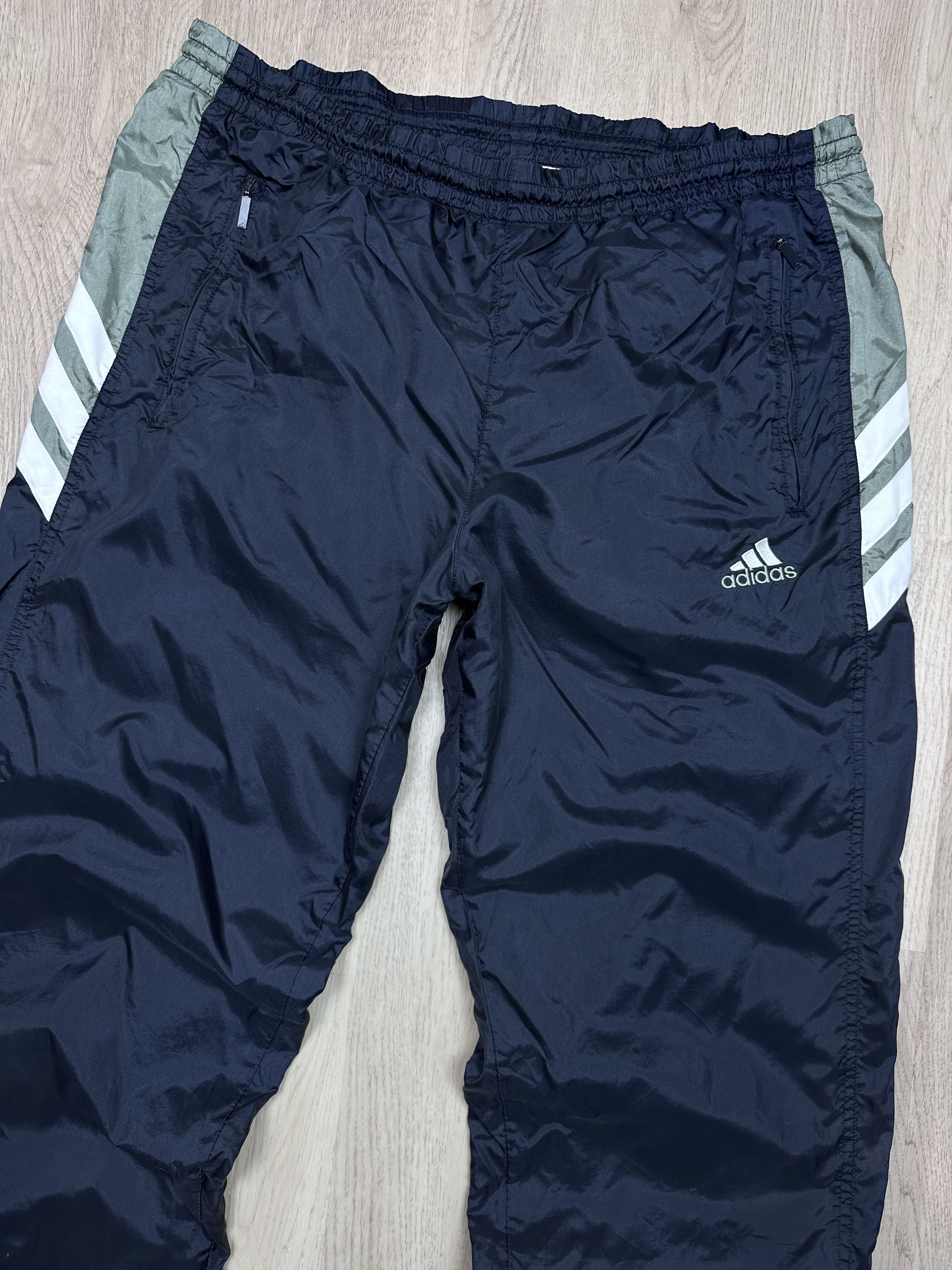 Adidas × Vintage Adidas Vintage Mens Baggy Nylon Track Pants Size US 32 / EU 48 - 2 Thumbnail