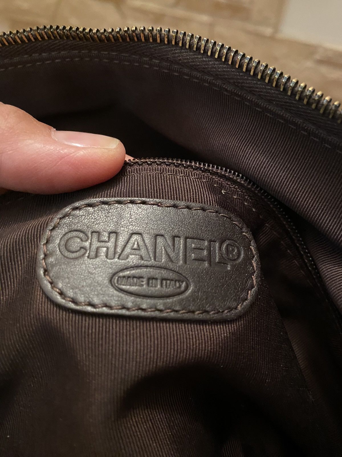 Chanel Chanel Suede Tote Bag Brown CC Logo Tassel Zip Size ONE SIZE - 7 Thumbnail