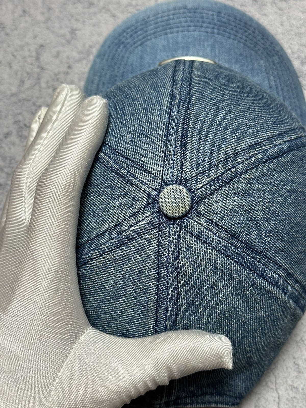 Oakley Vintage Oakley Metal Logo Denim Cap Size ONE SIZE - 18 Thumbnail