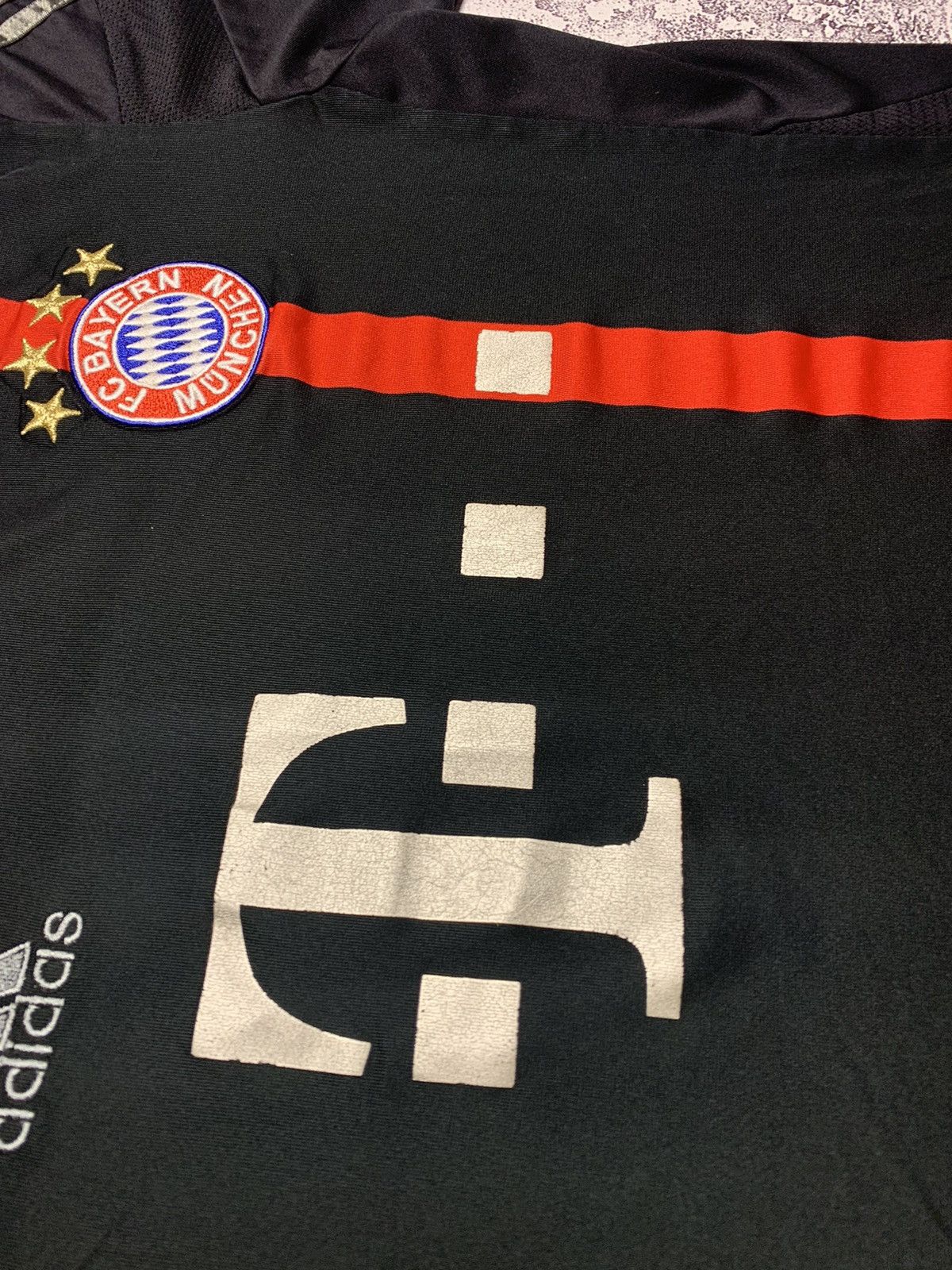 Adidas Adidas F.C Bayern Munchen away Soccer Jersey 2014 Size US S / EU 44-46 / 1 - 4 Thumbnail