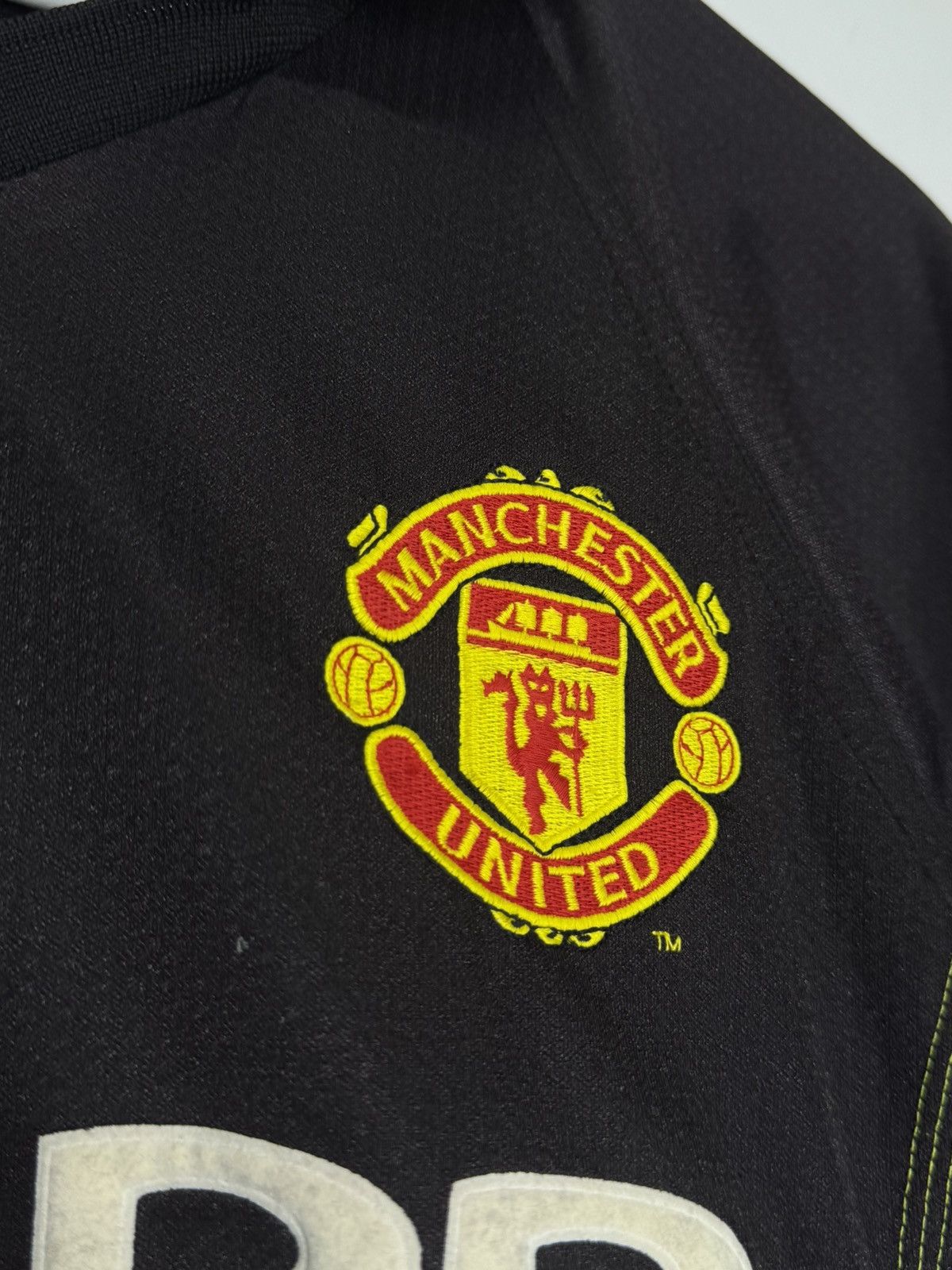 Umbro Umbro Manchester United 1998/99 Third Soccer Jersey Size US L / EU 52-54 / 3 - 5 Thumbnail