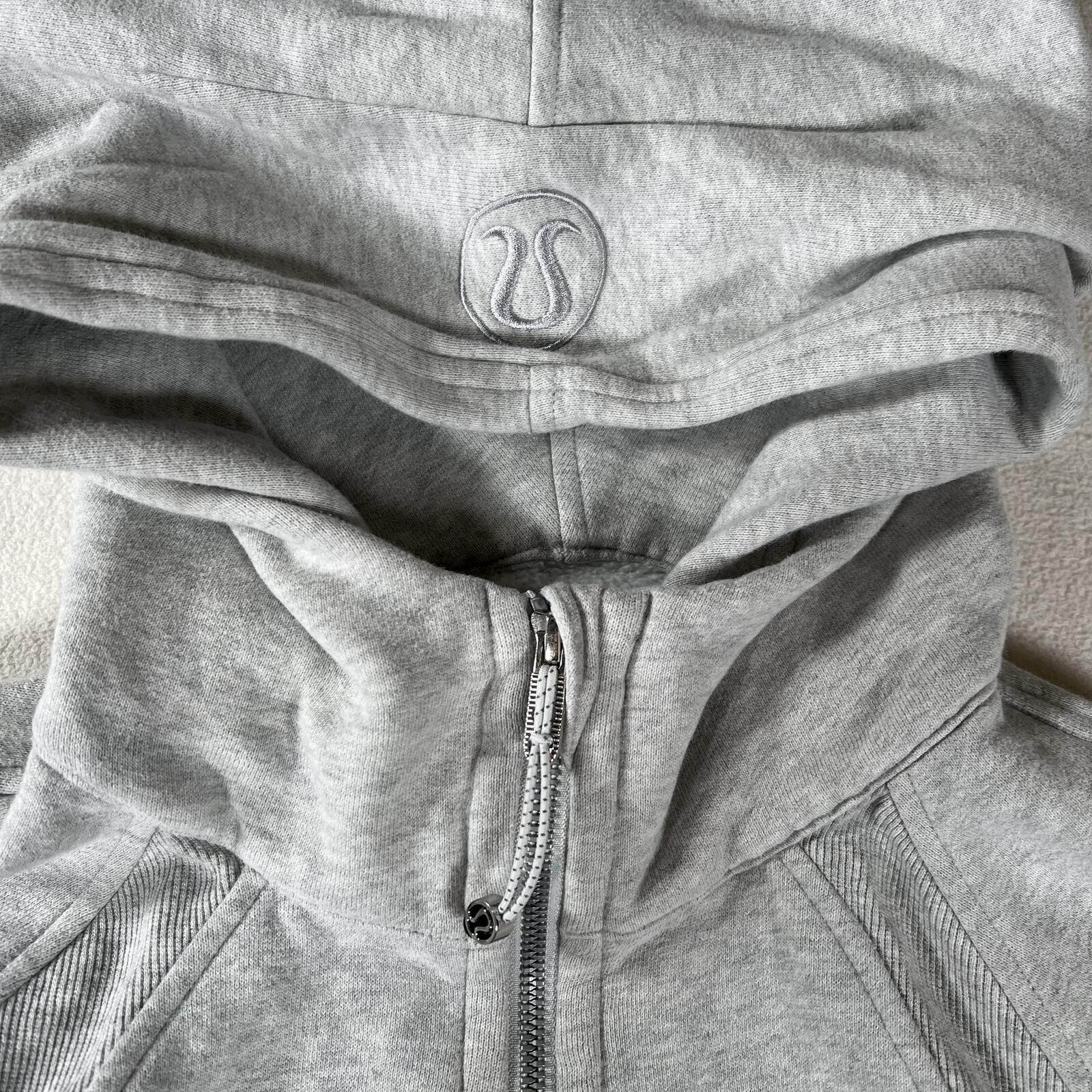 Lululemon Lululemon Athletica Oversized Cropped Scooba Hoodie Size XS / US 0-2 / IT 36-38 - 4 Thumbnail