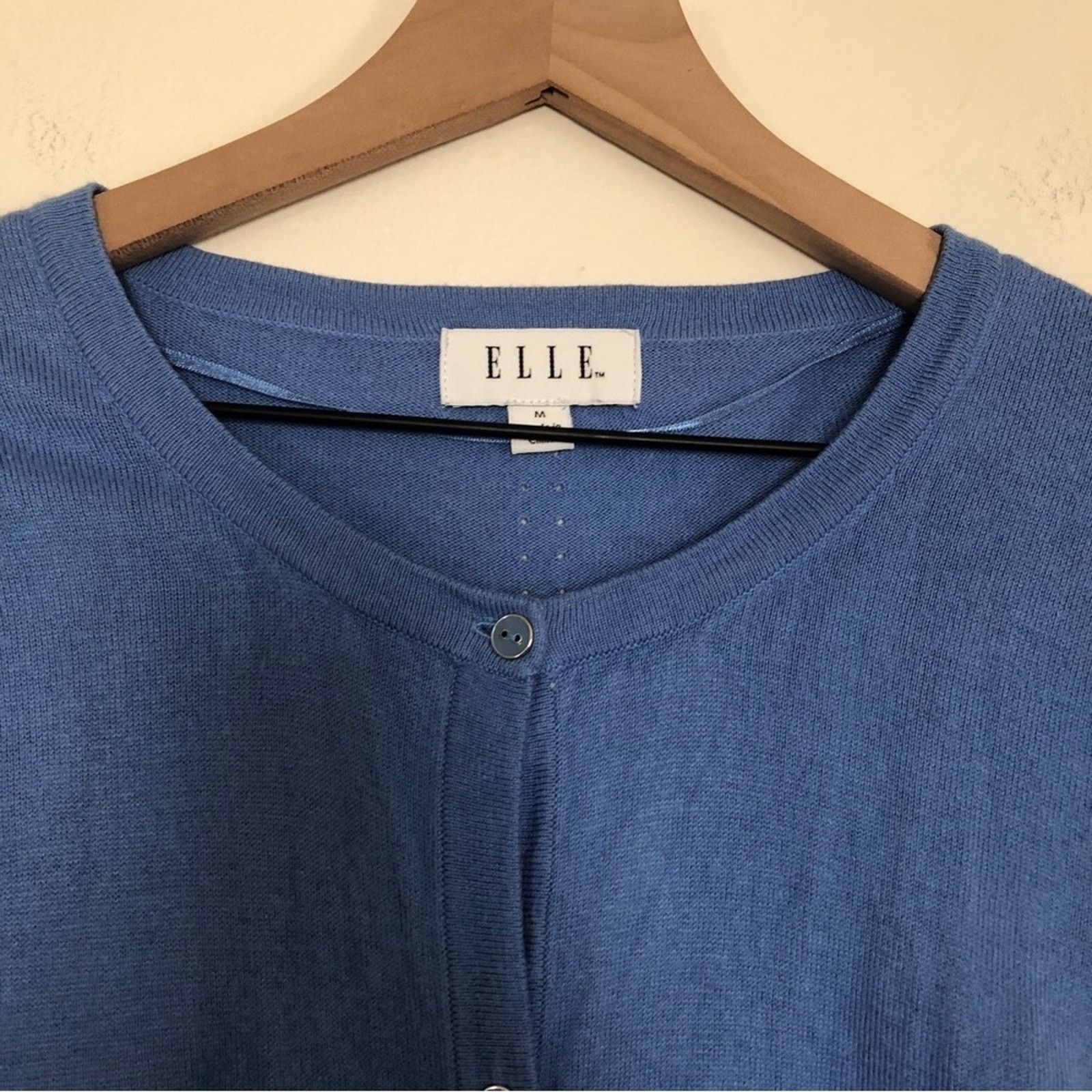 Other Elle Fall Soft Knit Blue Button Front Cardigan Sweater Size M / US 6-8 / IT 42-44 - 3 Thumbnail