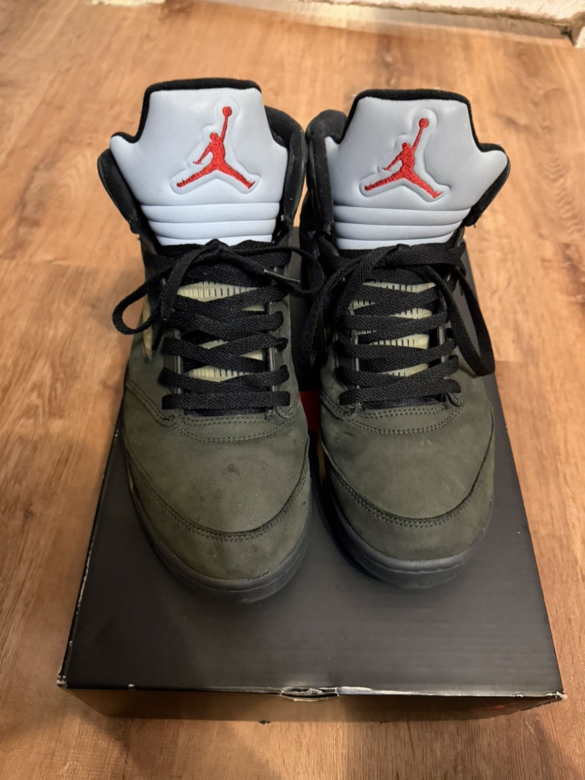 Jordan Brand Jordan 5 GORE-TEX Size US 10.5 / EU 43-44 - 2 Thumbnail