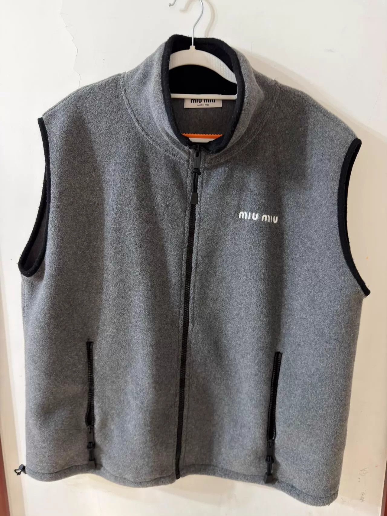 Miu Miu MIU MIU Runway Gray Fleece Vest S NWT Size S / US 4 / IT 40 - 1 Thumbnail