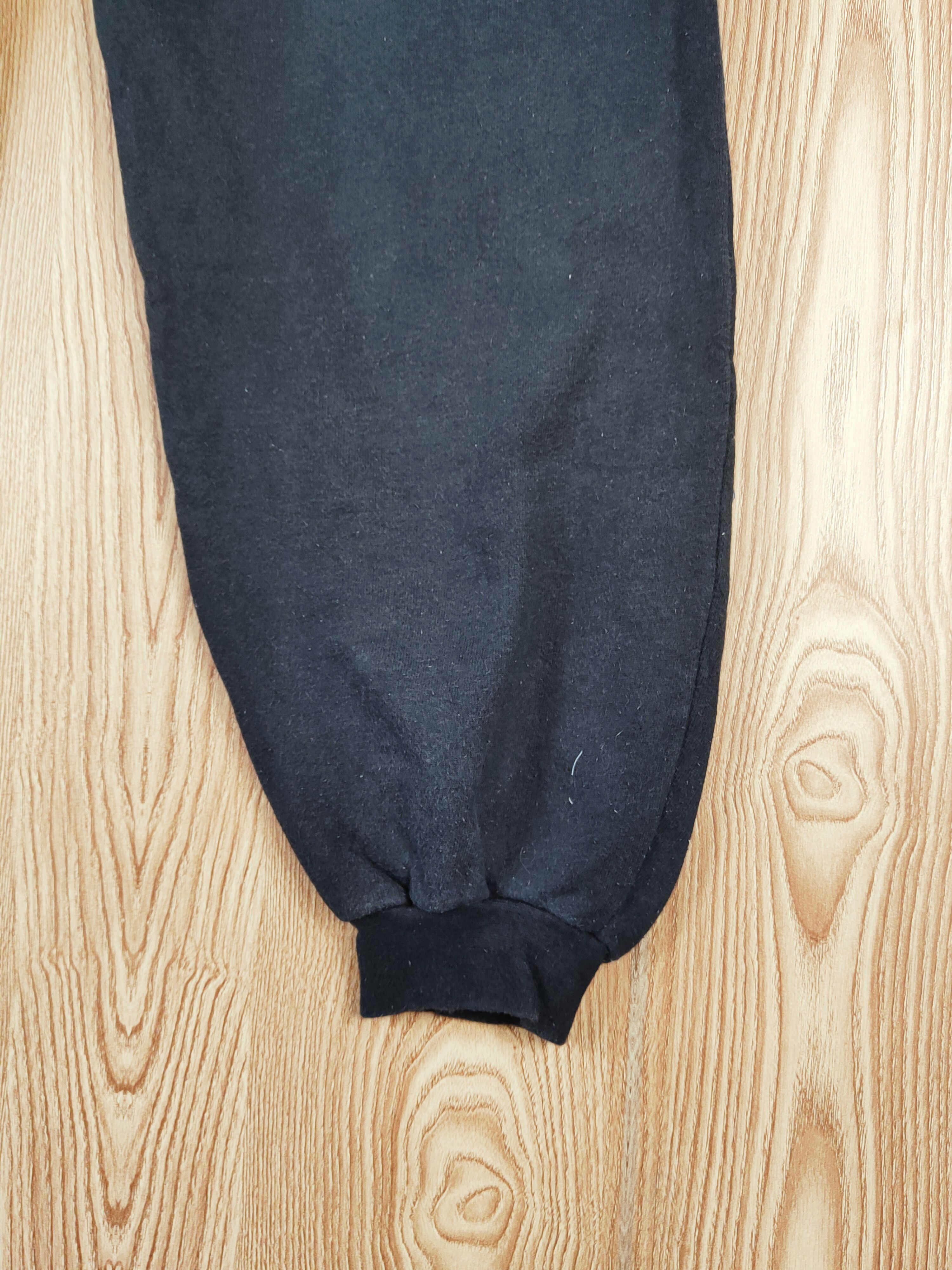 Vintage McDonald vintage Black Faded Mac Mouse Joggers pants #W188 Size 26" / US 2 / IT 38 - 12 Thumbnail