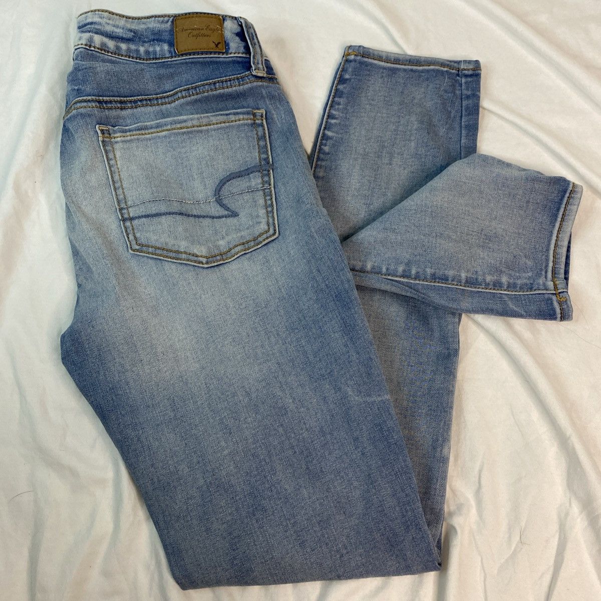 American Eagle Outfitters American Eagle Women's Jeggings Ripped Distressed Jeans Sz 8 Size 30" / US 8 / IT 44 - 1 Thumbnail