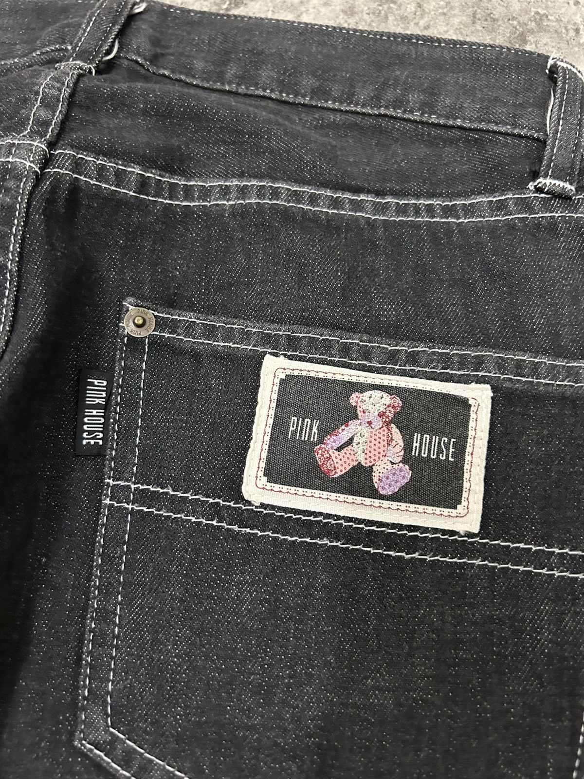 Japanese Brand × Karl Helmut × Pink House Pink House Bear Photo jeans Size US 27 - 12 Thumbnail