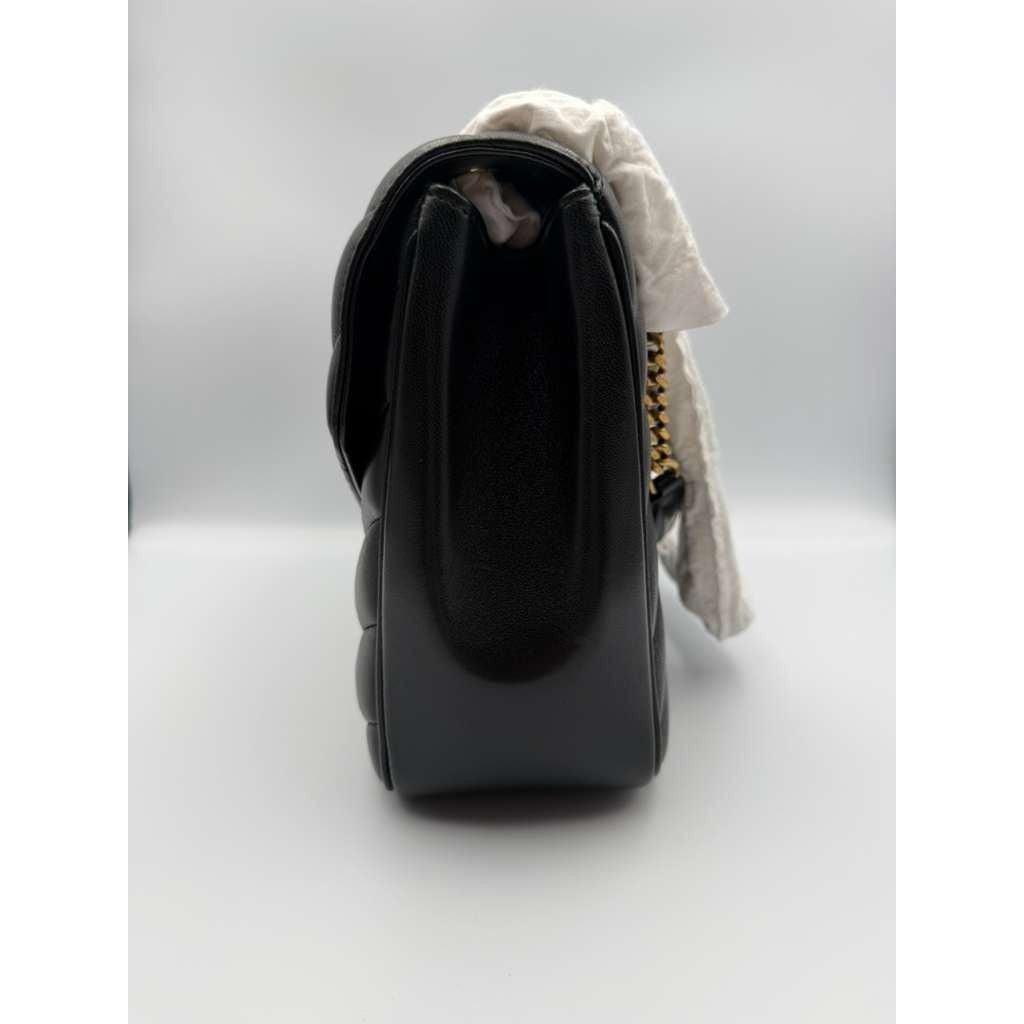 Saint Laurent Paris CC31 Size: OS / YSL Loulou Large Shoulder Bag in Black Size ONE SIZE - 2 Thumbnail
