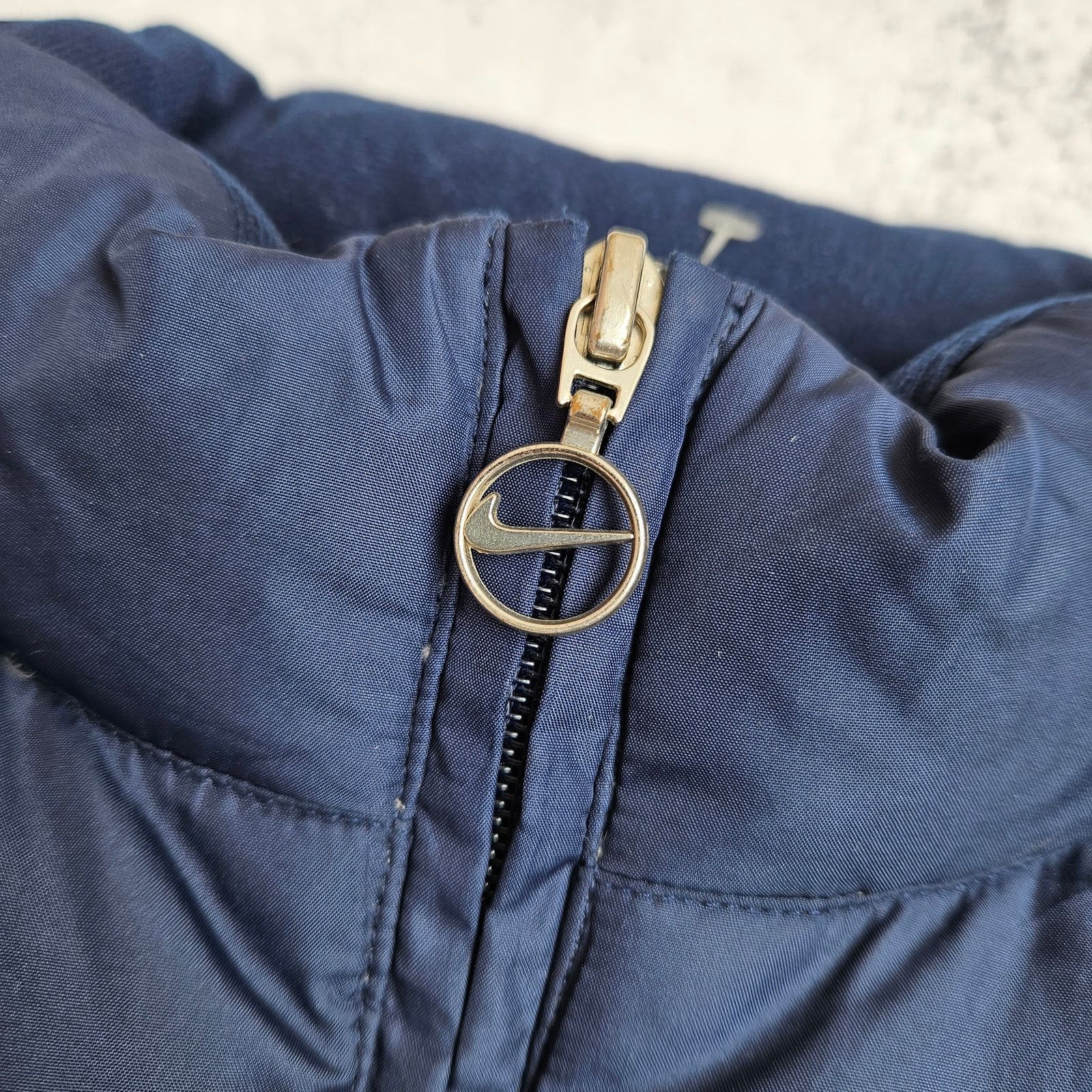 Nike Vintage Nike Puffer Vest Gilet Navy Blue Size S / US 4 / IT 40 - 4 Thumbnail