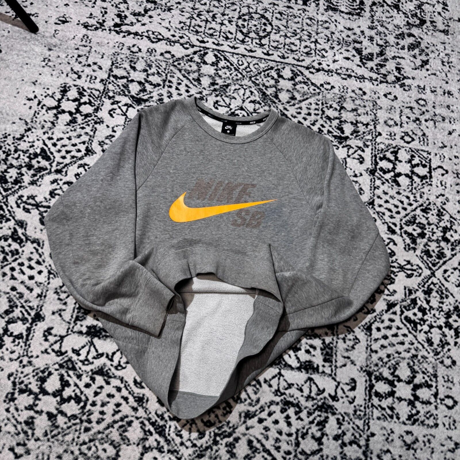 Nike × Vintage Vintage Nike Gray Cotton Crewneck Size S Y2k 90s Logo Sb Size US S / EU 44-46 / 1 - 7 Thumbnail