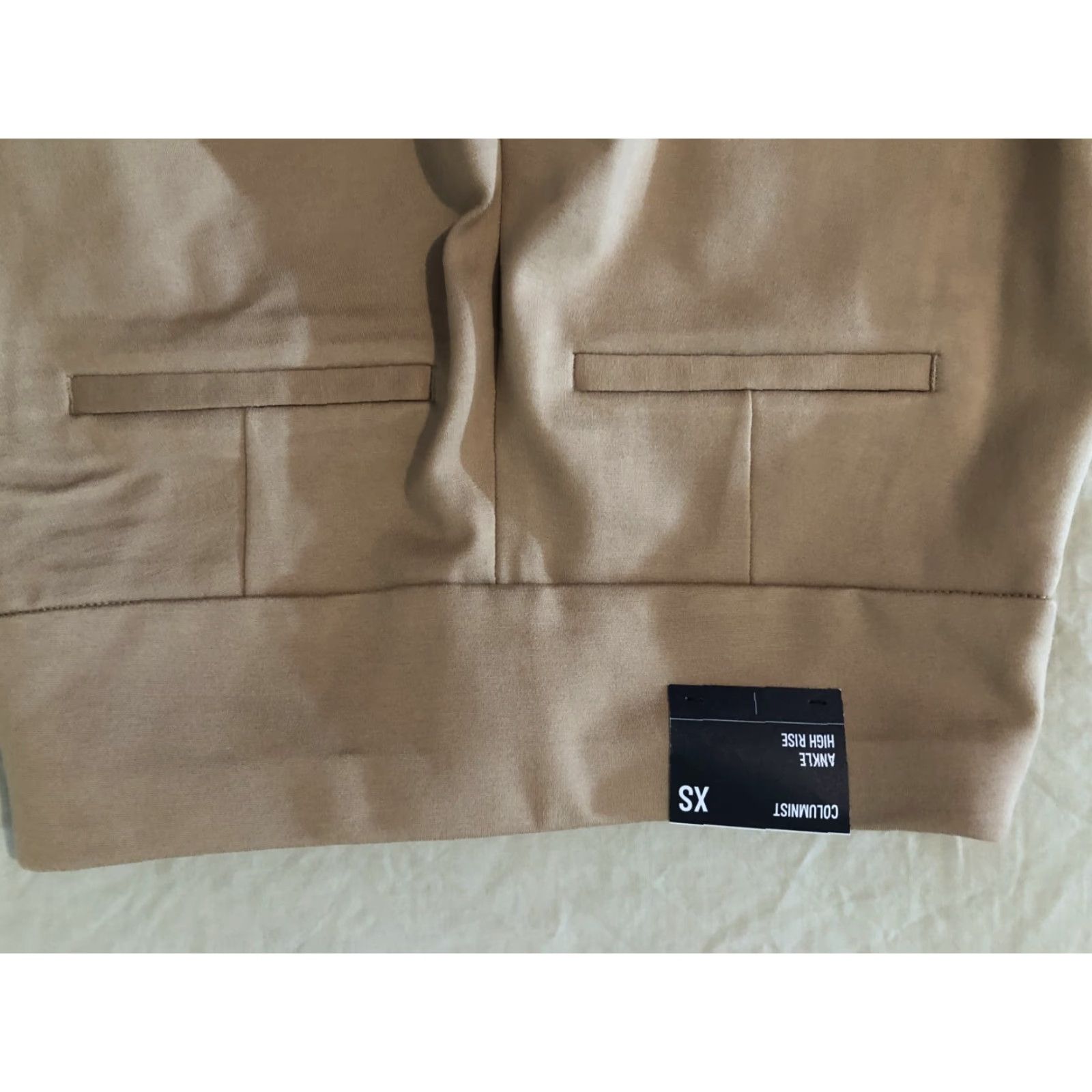 Express Womens Express Pants XS Beige Chino Khaki Dress Slacks Trouser Size XS Chino Pants Womens Beige Express Slacks Casual Chino 90s? Size 26" / US 2 / IT 38 - 2 Thumbnail